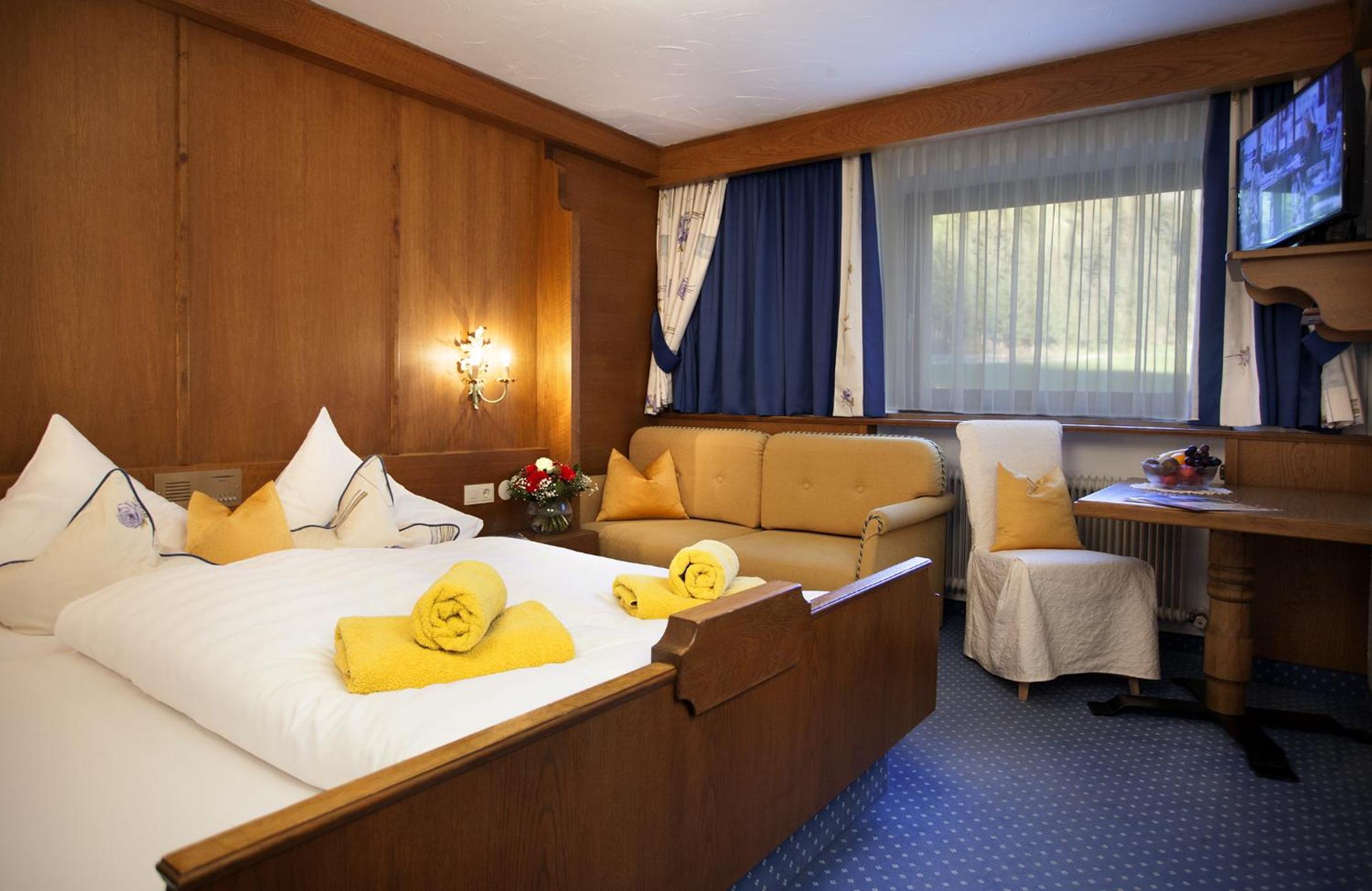 Standard Double Room - Photo 5