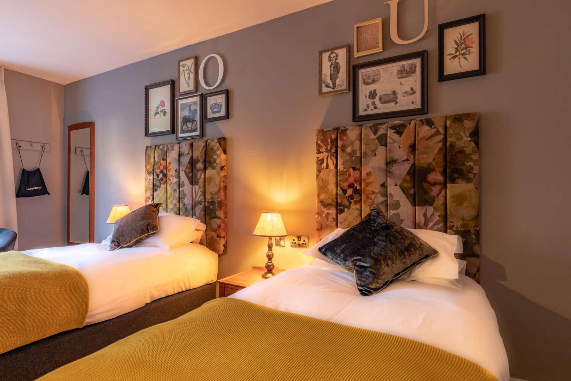 Classic Twin Room - Photo 1