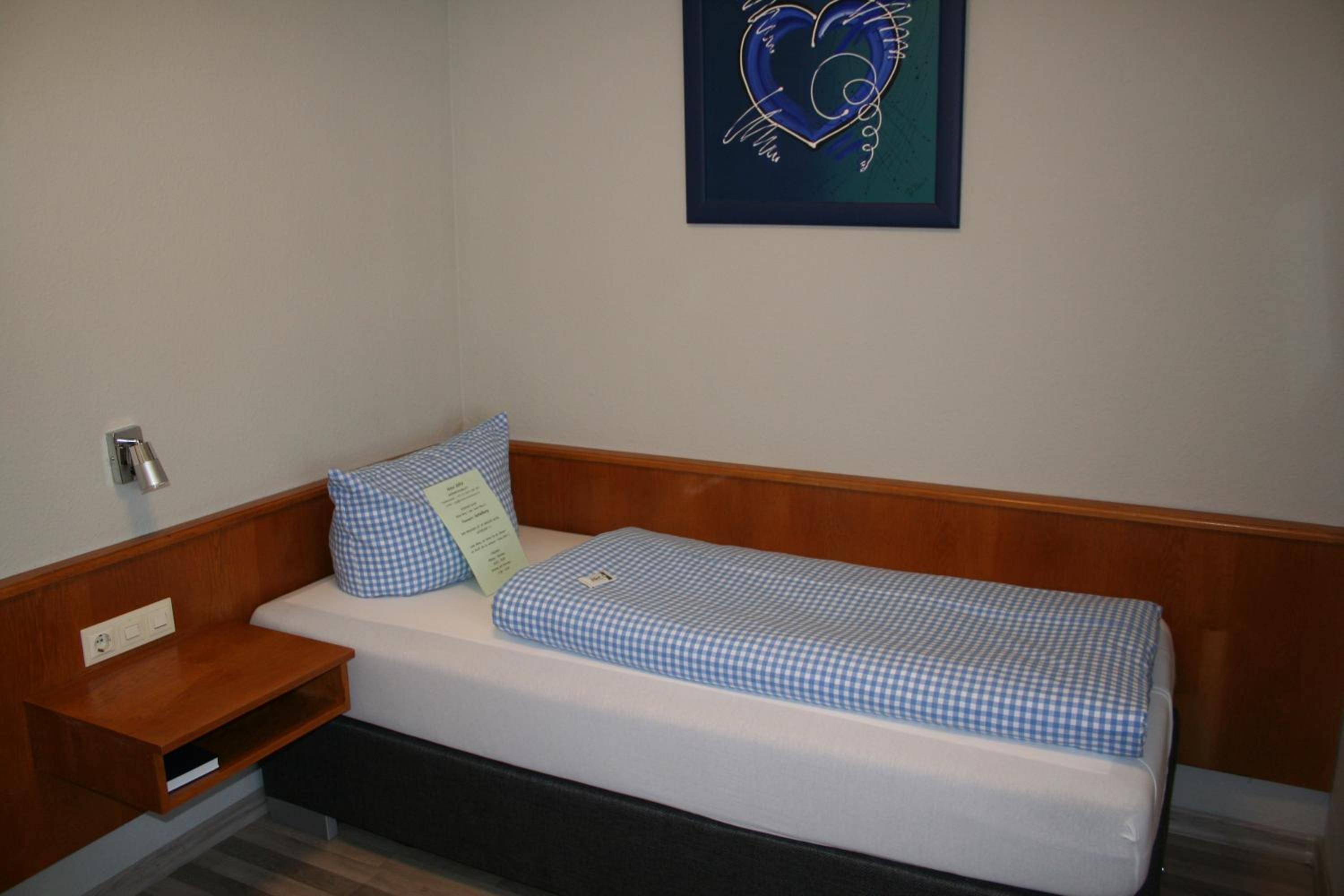 Standard Single Room photo 2