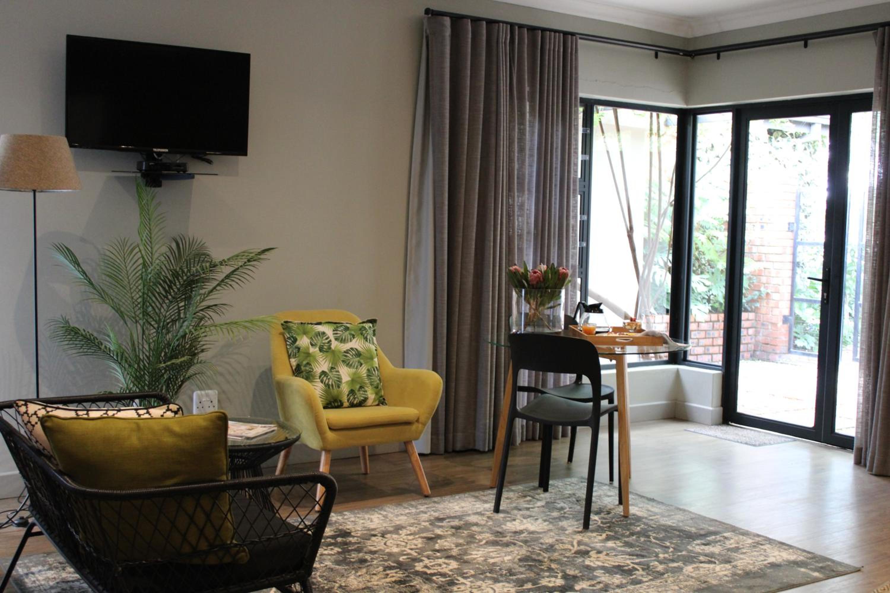 Superior Double or Twin Room with Terrace - Photo 2