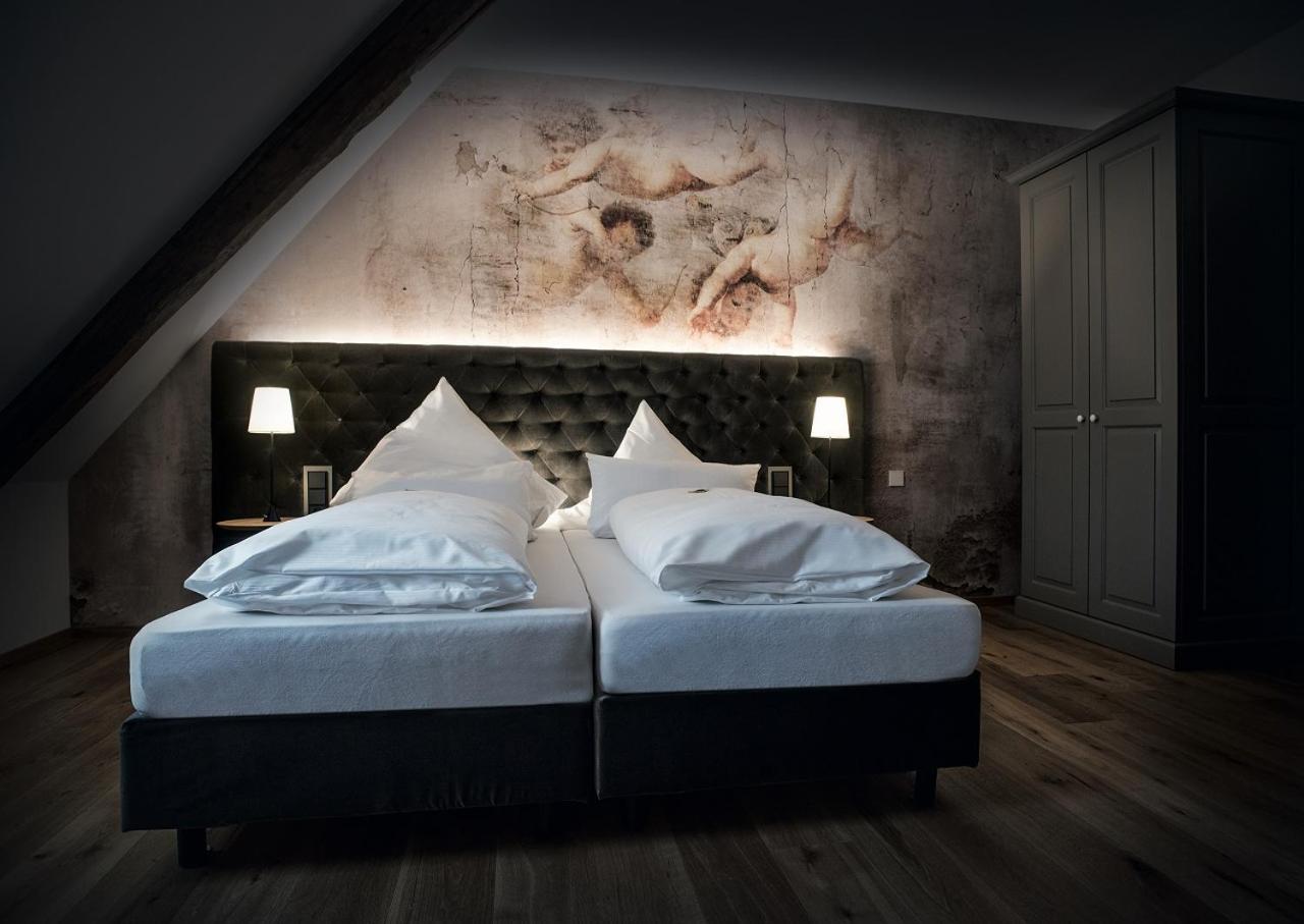 Double Room - Photo 6