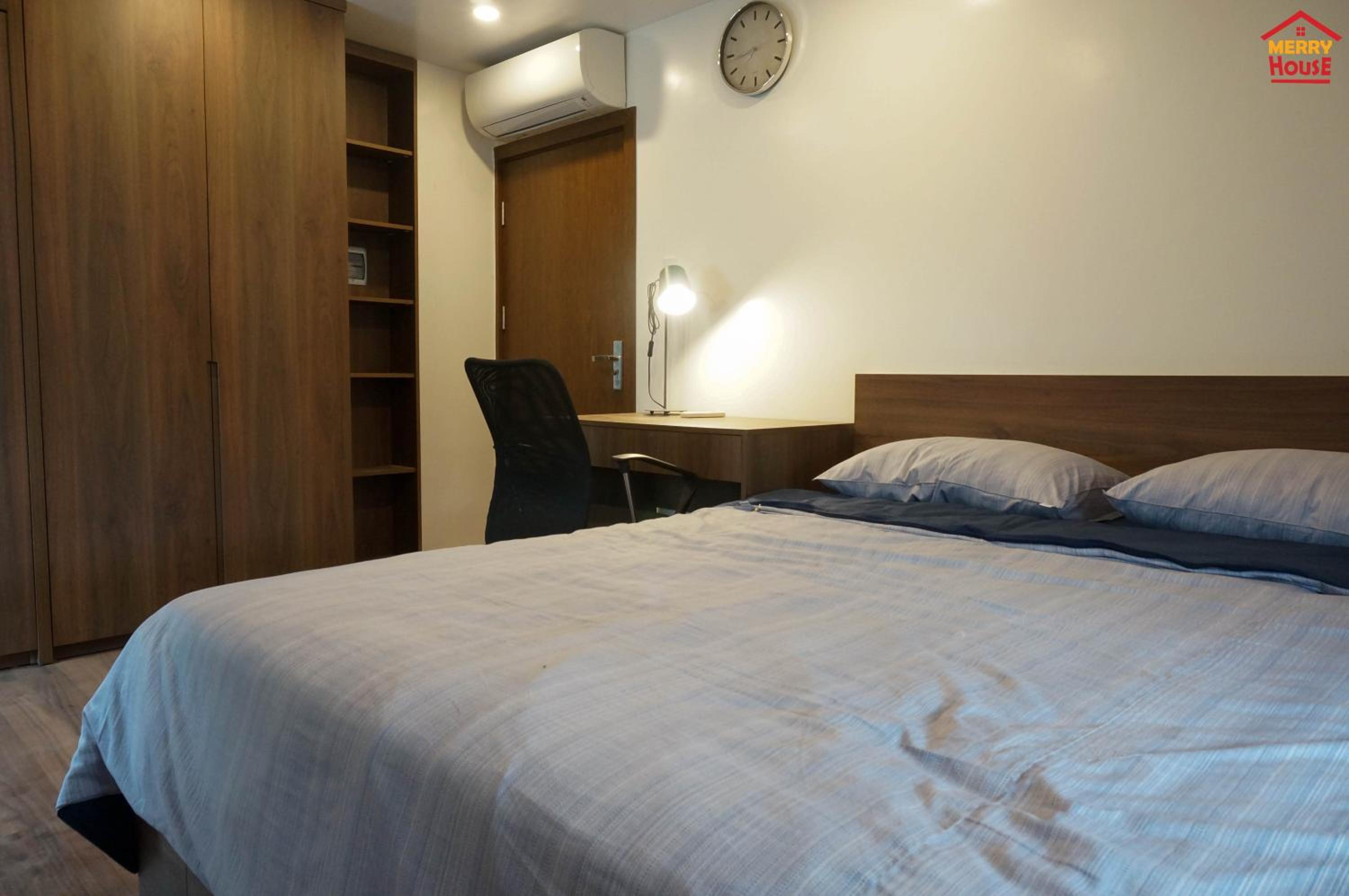 Two-Bedroom Apartment - Photo 33