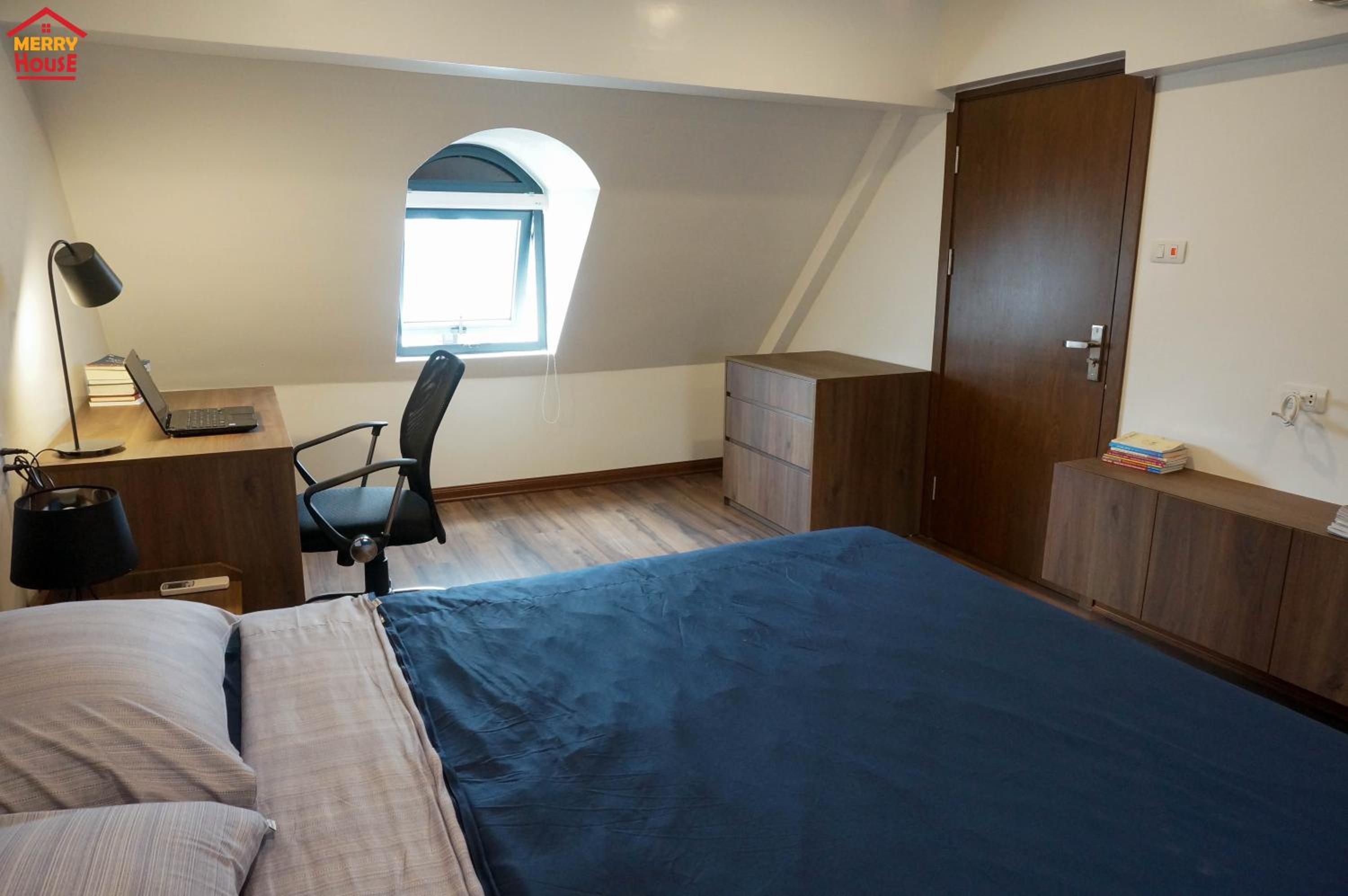 Two-Bedroom Apartment - Photo 36