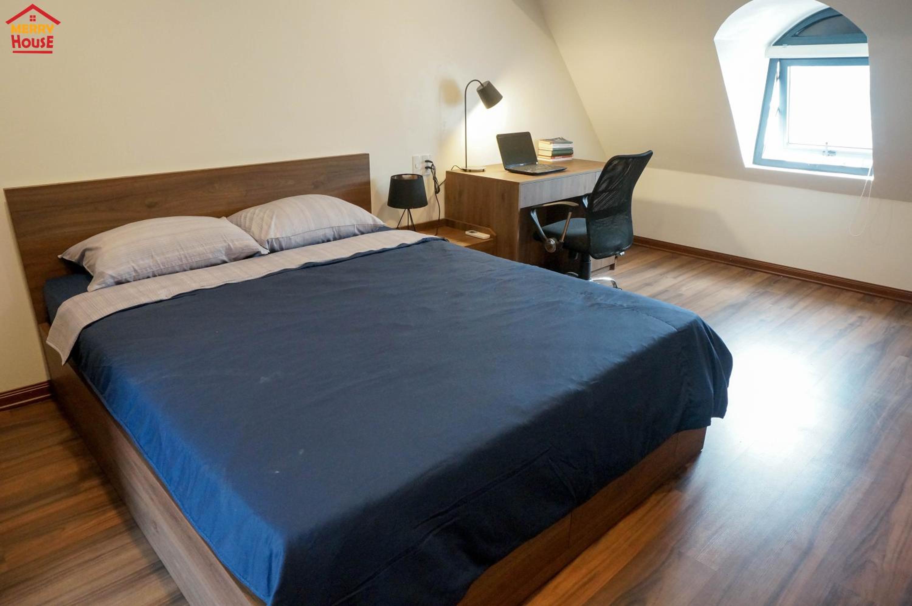 Two-Bedroom Apartment - Photo 38