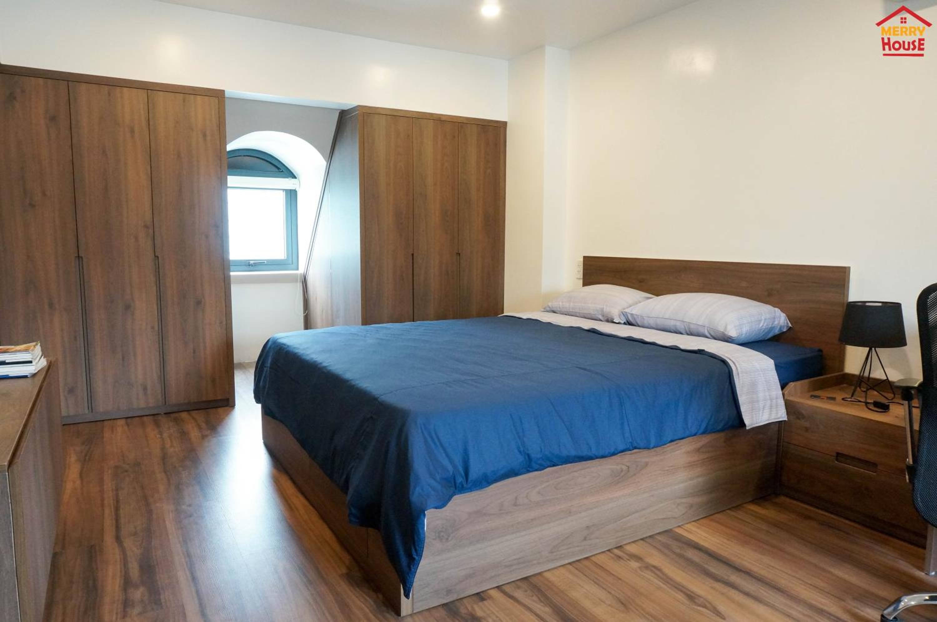 Two-Bedroom Apartment - Photo 40