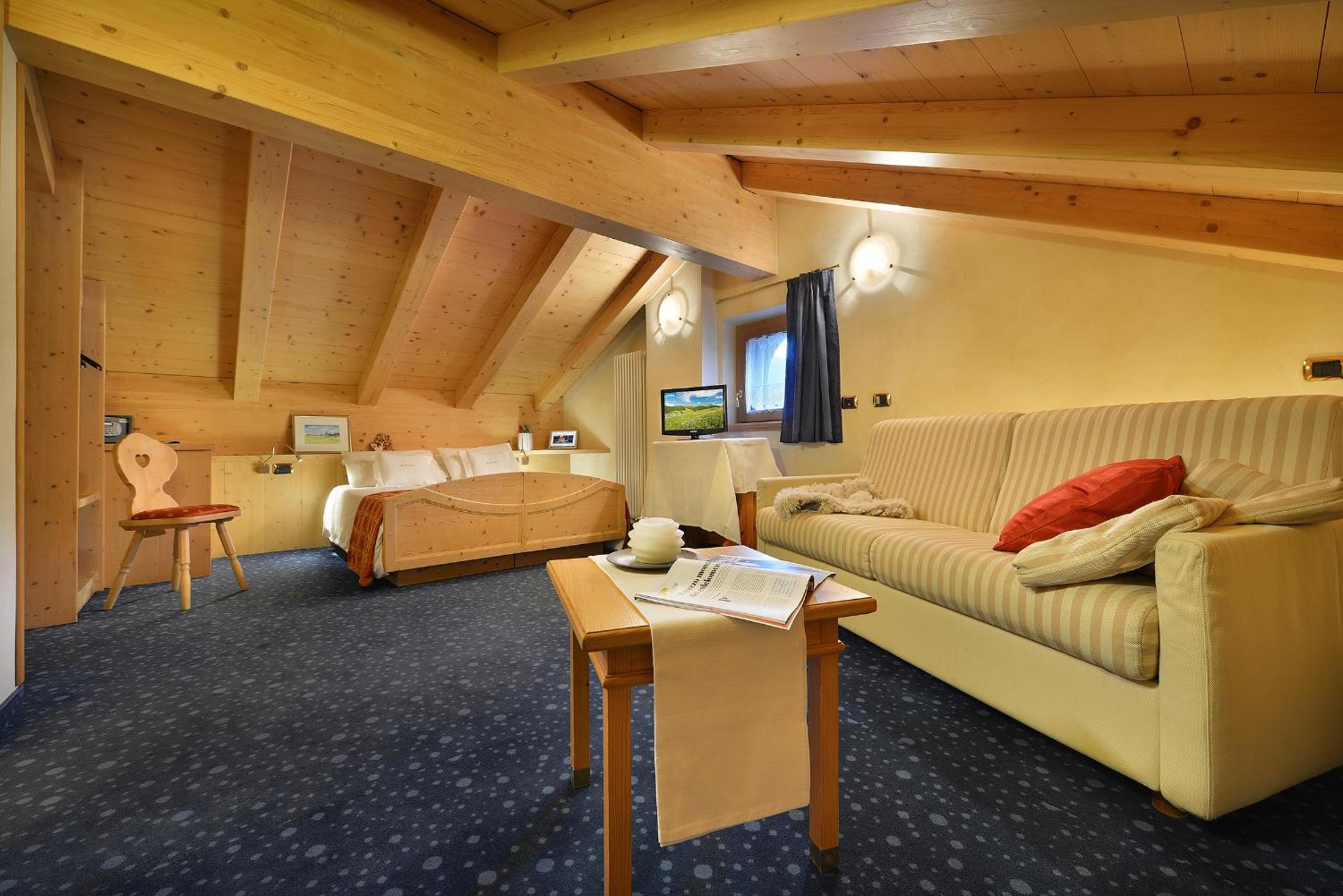 Large Double Room photo 1