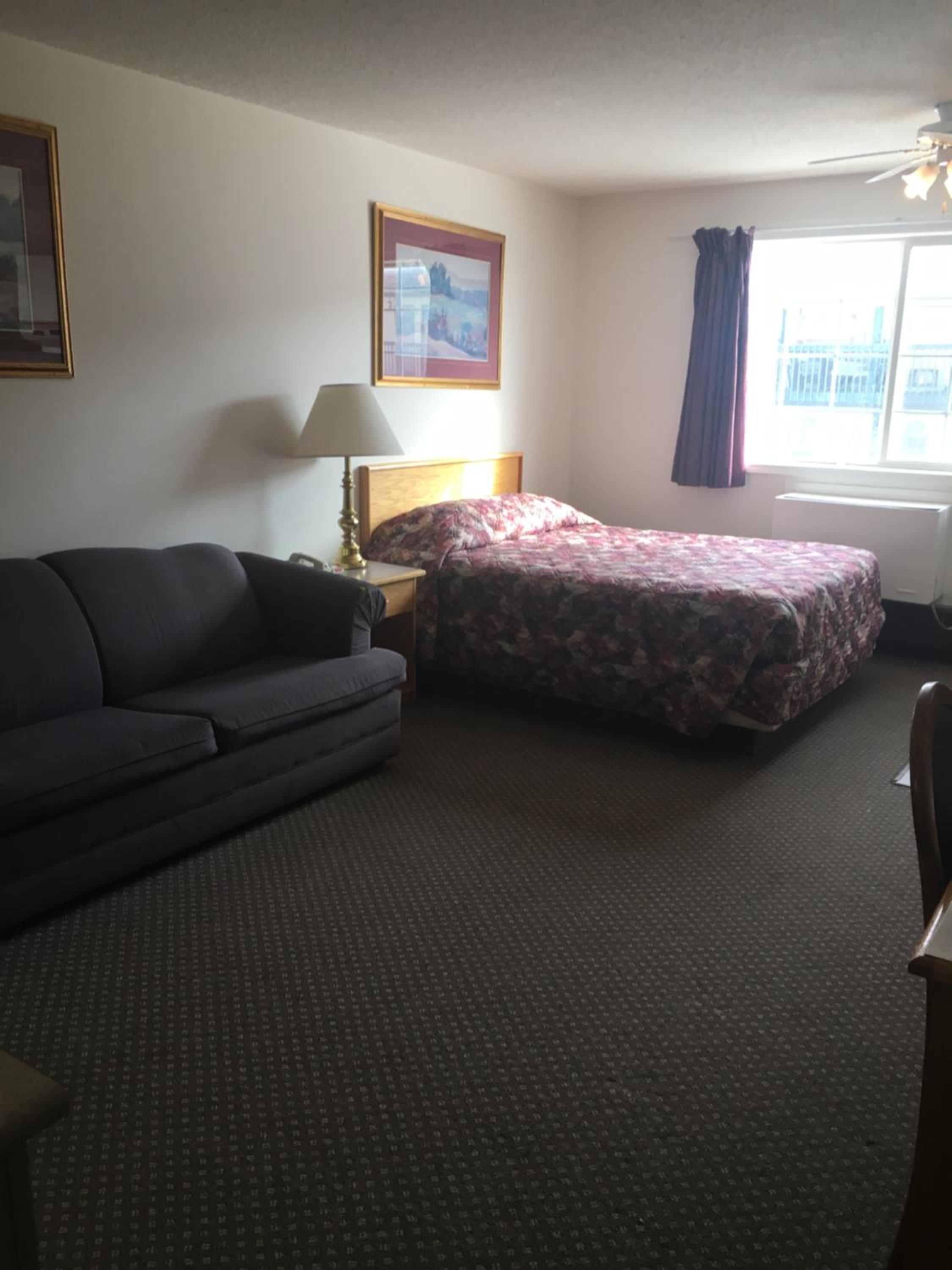 Economy Single Room