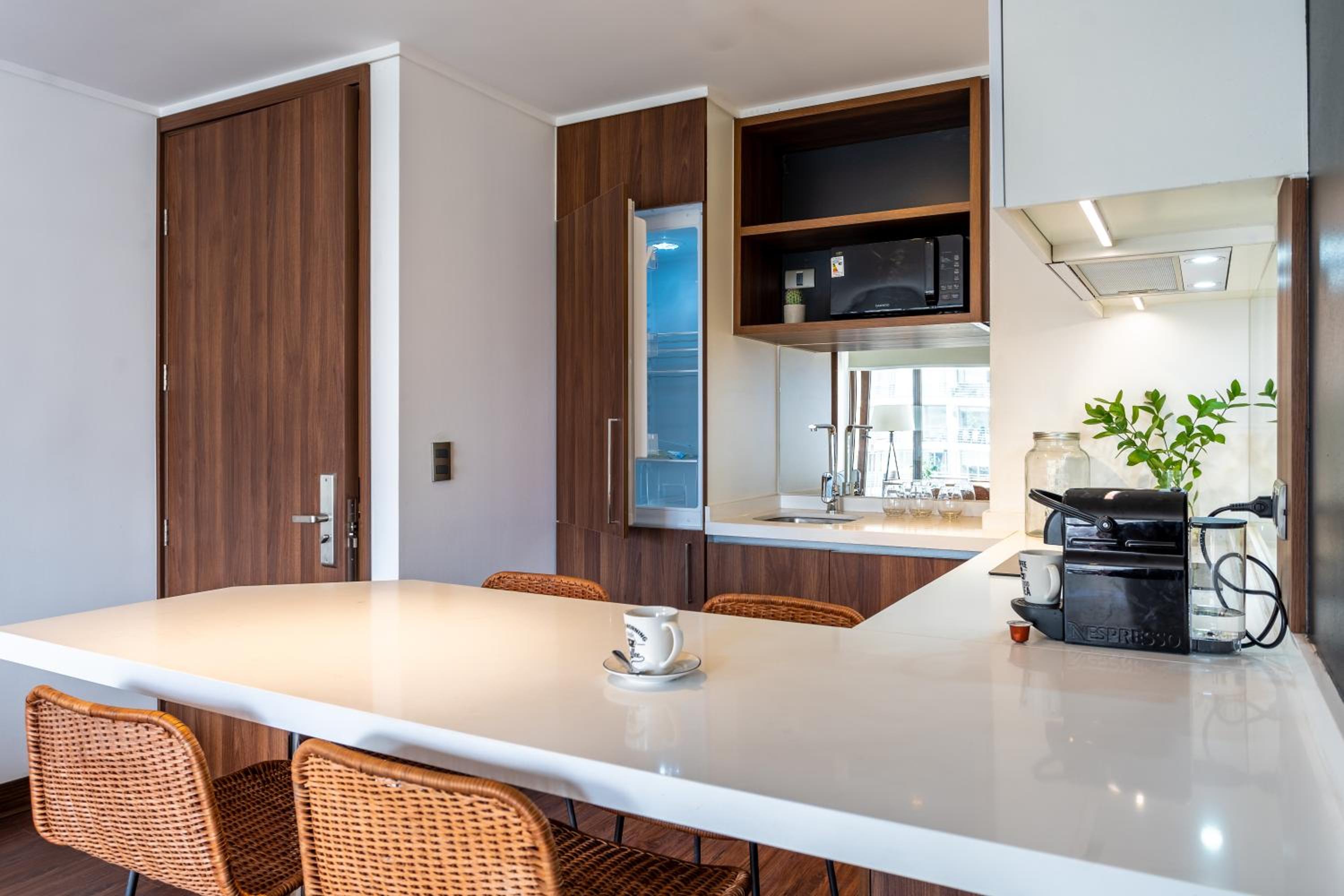 Suite with Terrace - Photo 4