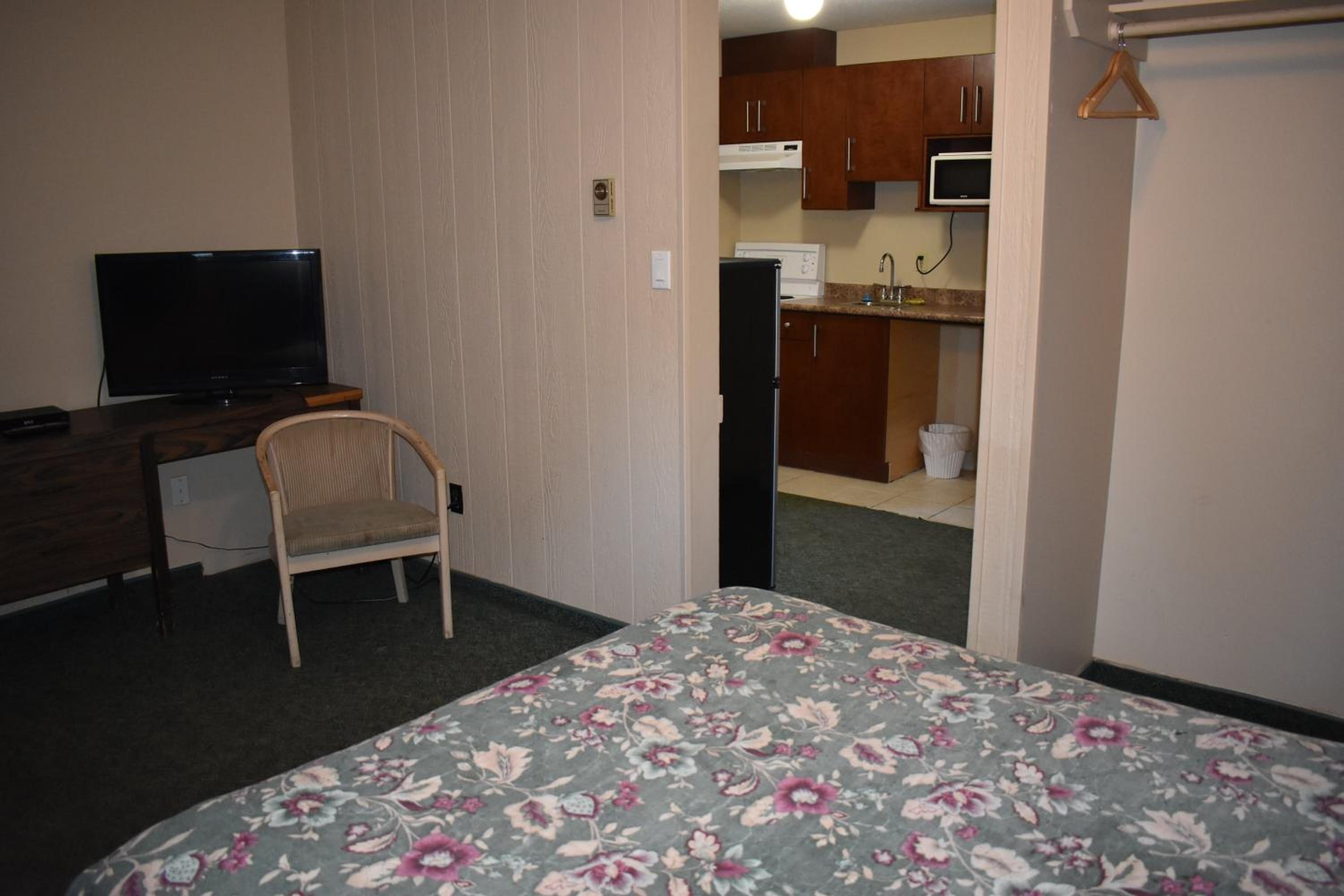 Deluxe Queen Room photo 2