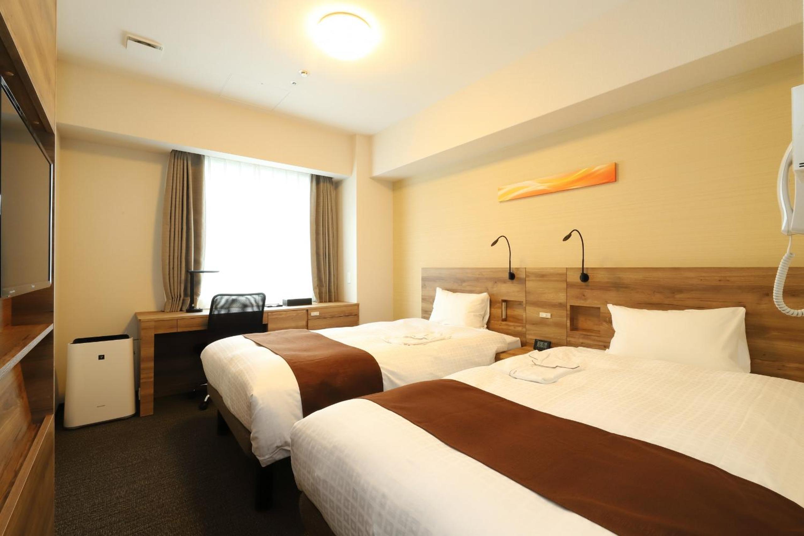 Standard Twin Room - Non-Smoking photo 1