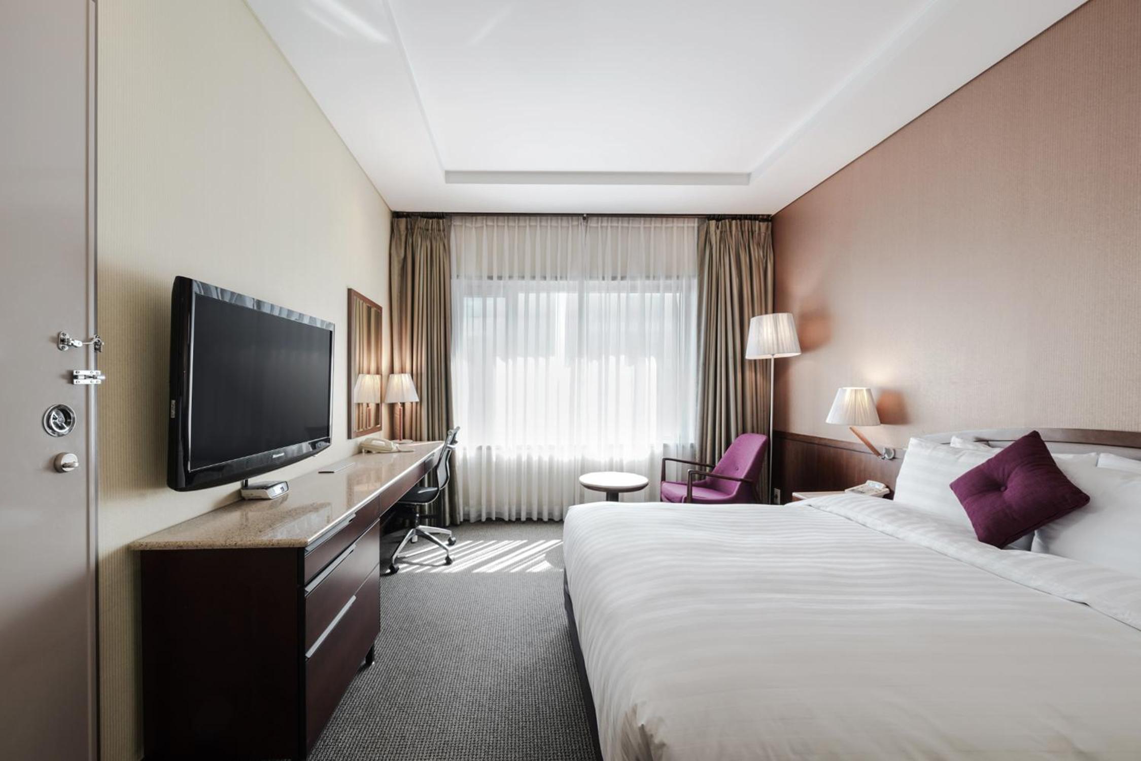 Connecting Double and Twin Room - Photo 8