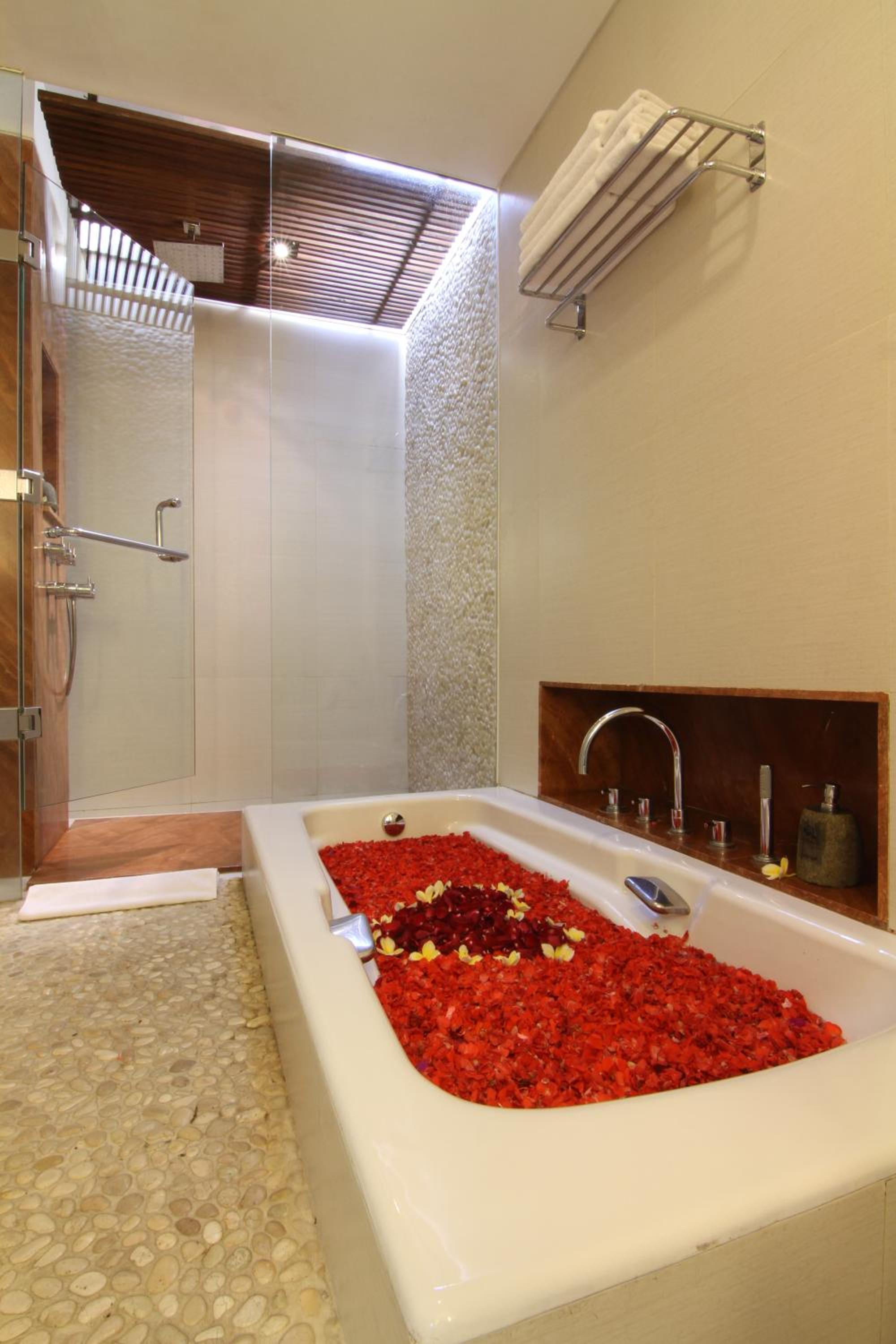 One Bedroom Deluxe Villa with Private Pool - Photo 8