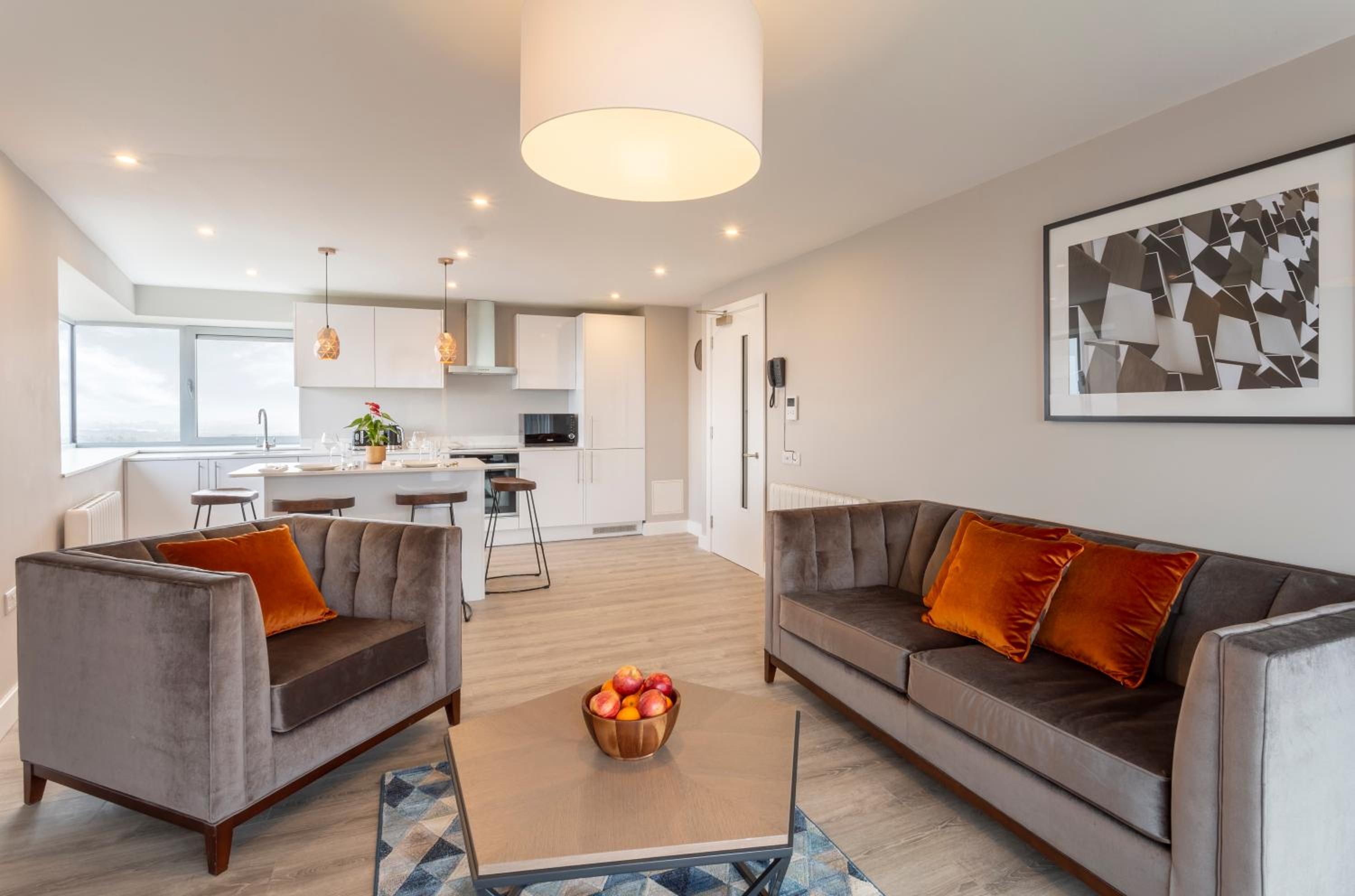 2 Bedroom Suite - Photo 8