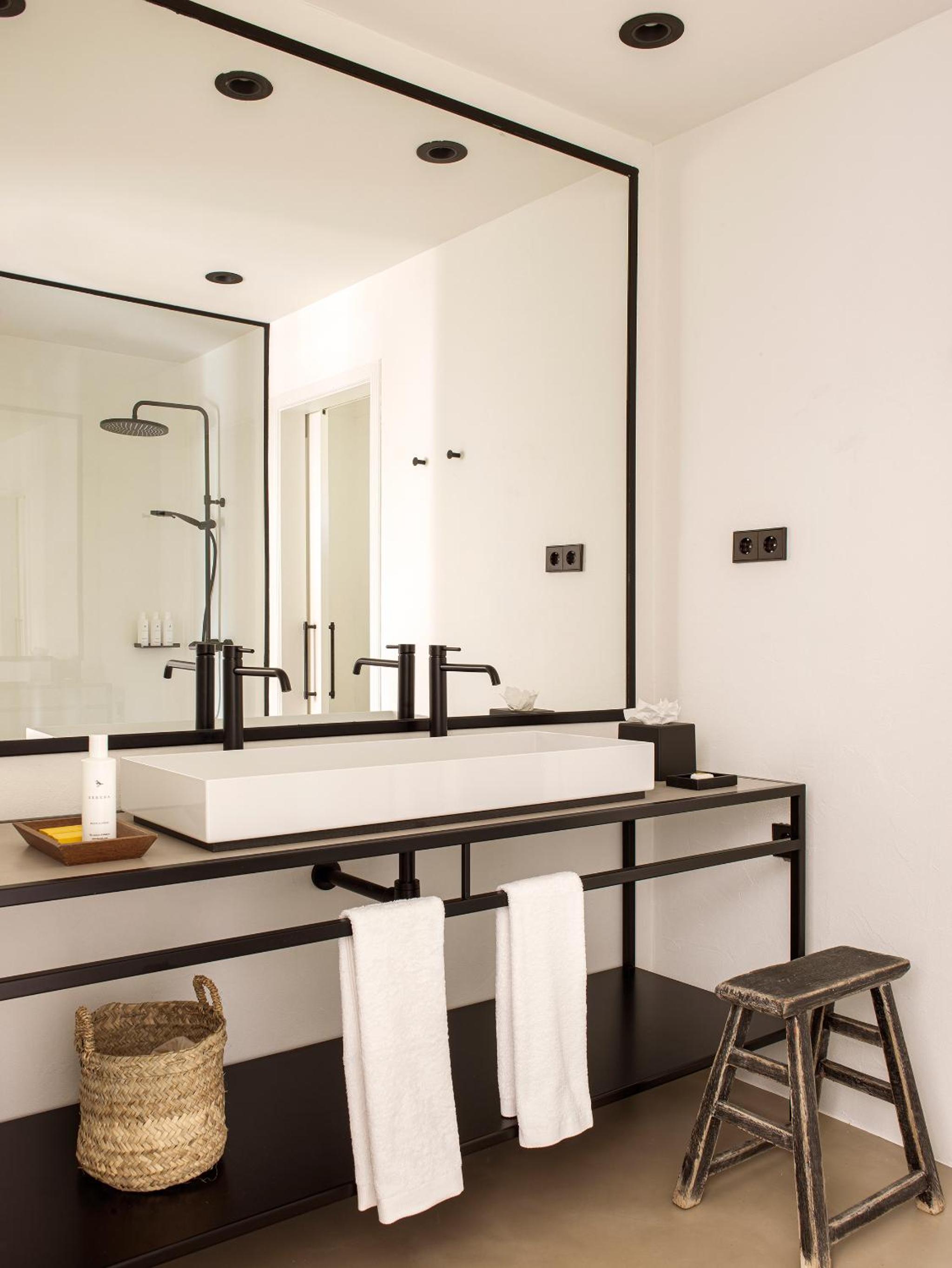 Suite with Private Pool - Photo 4