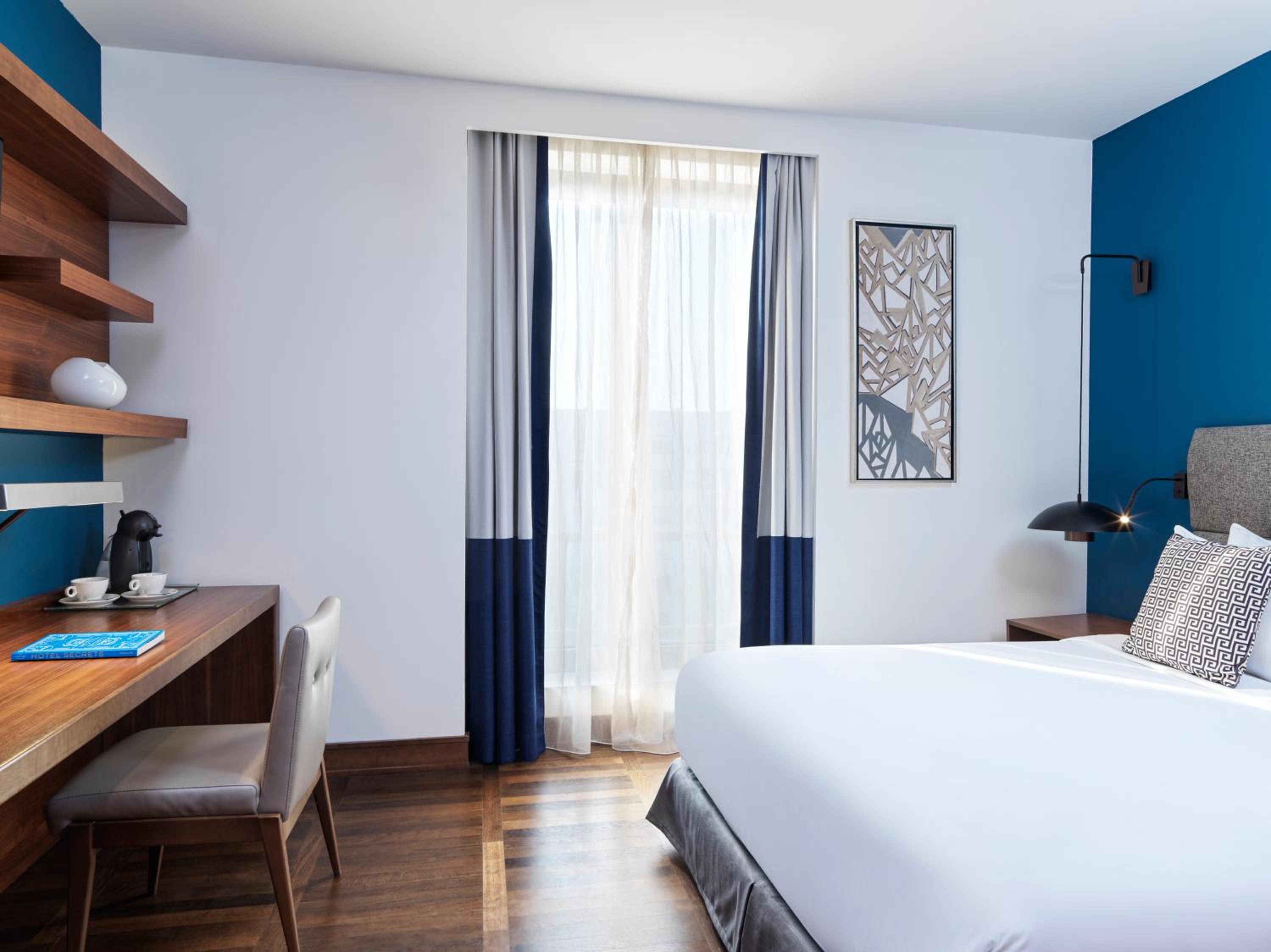 Premium Room - Photo 3