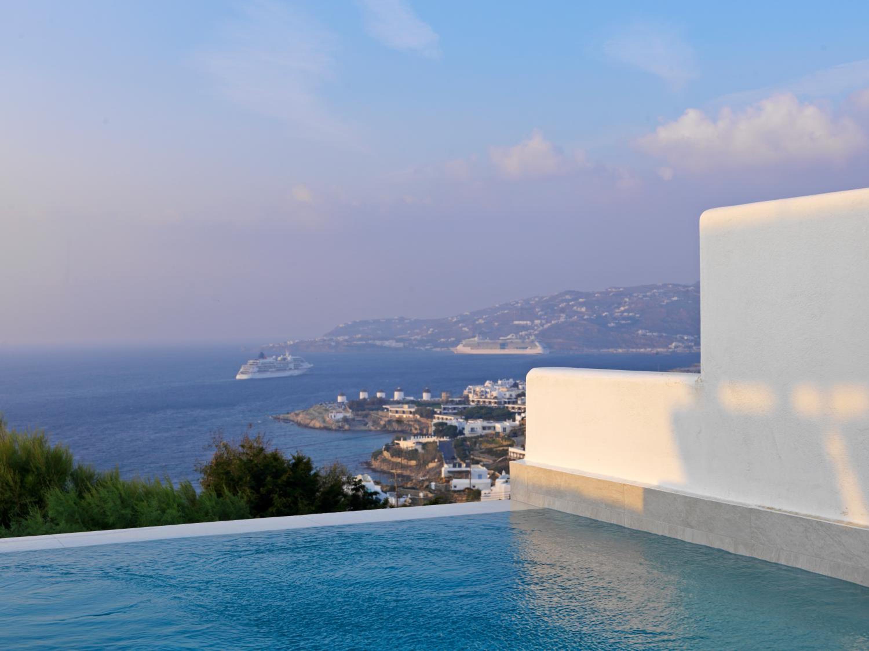 CYCLADES Two-Room Suite with Sea View Outdoor Jacuzzi & Private Pool photo 2