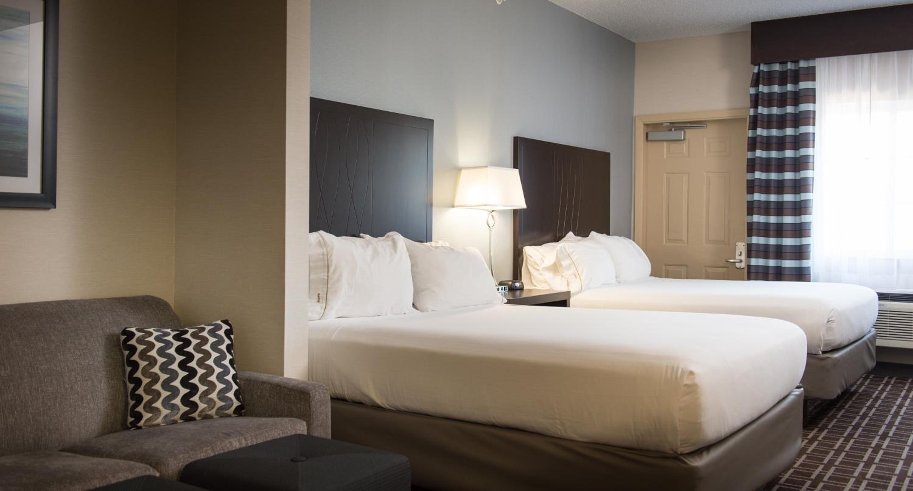 Queen Room with Two Queen Beds - Disability Access Hearing Accessible - Roll-In Shower - Photo 1