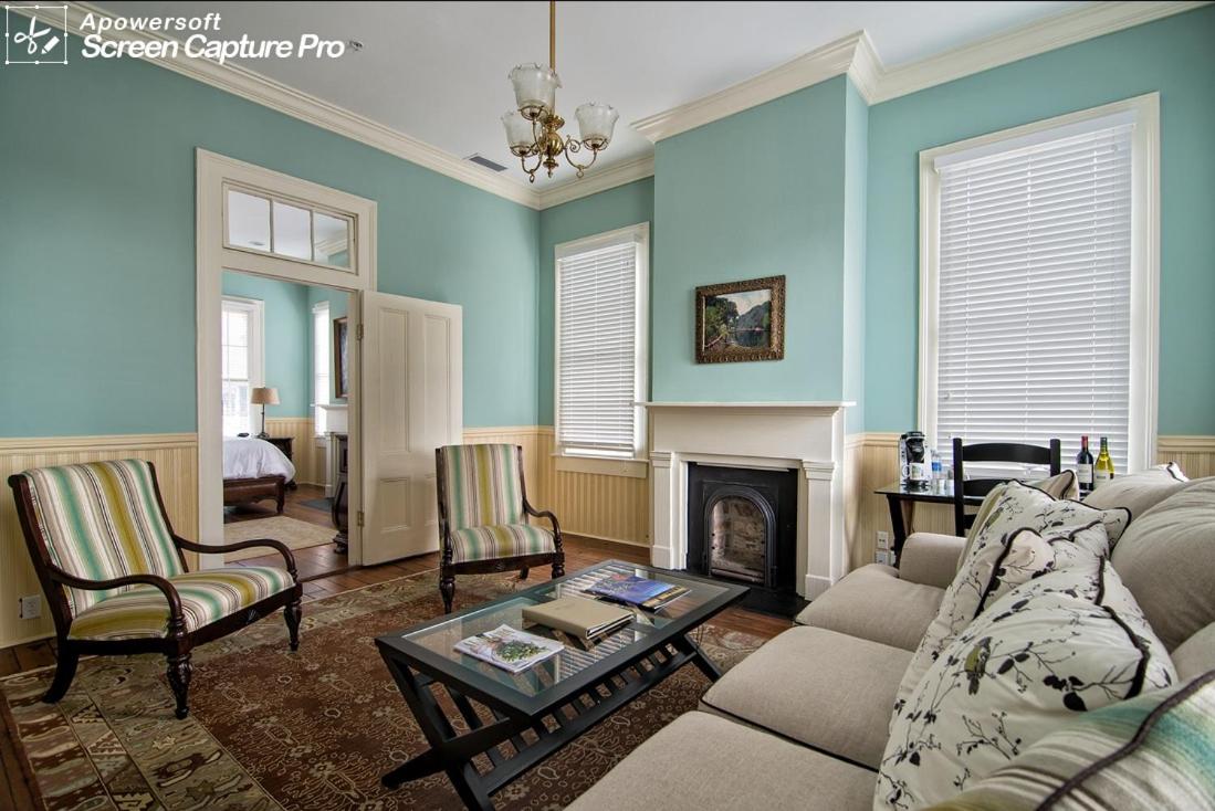 King Suite with Balcony photo 1