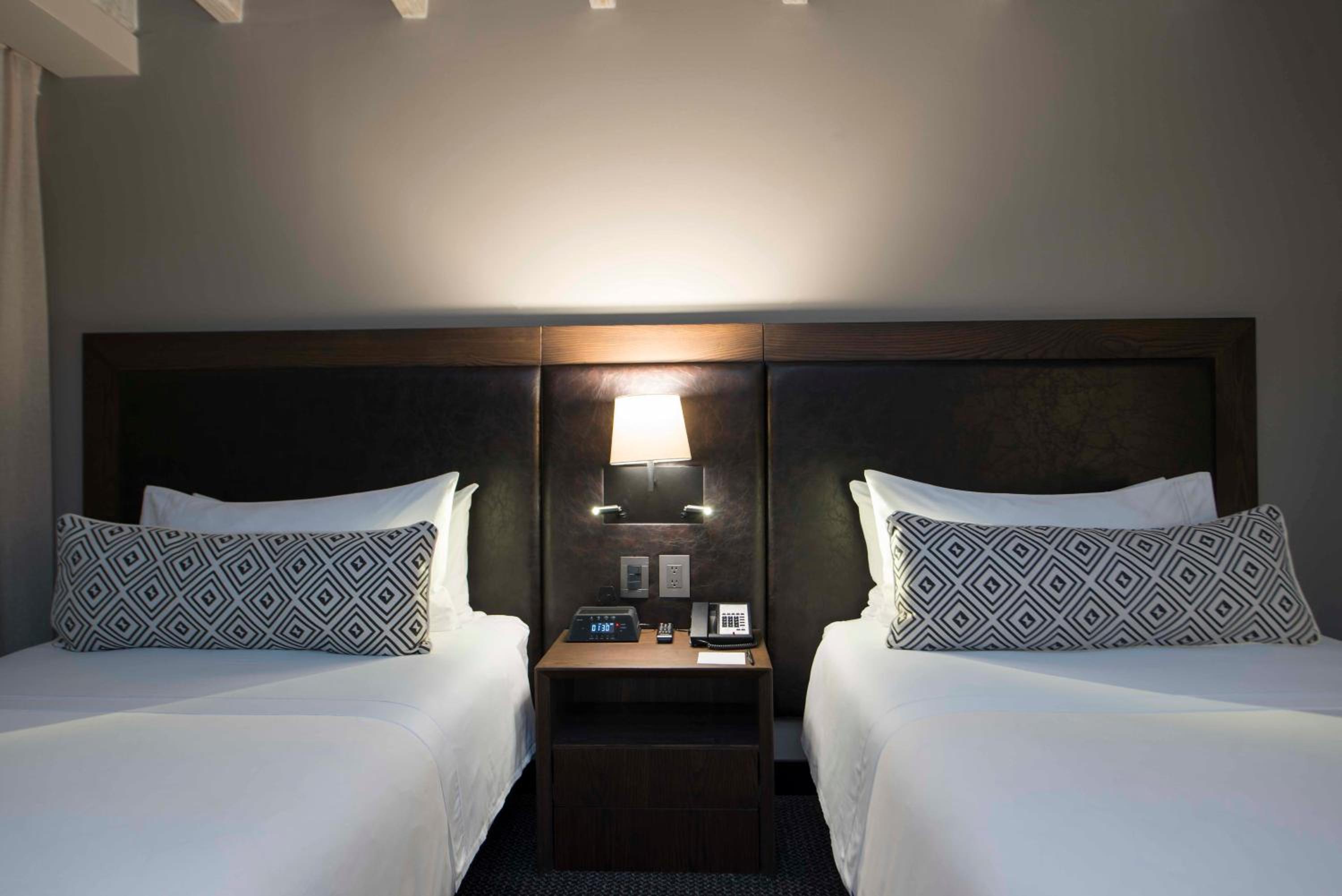 Twin Room - Photo 5