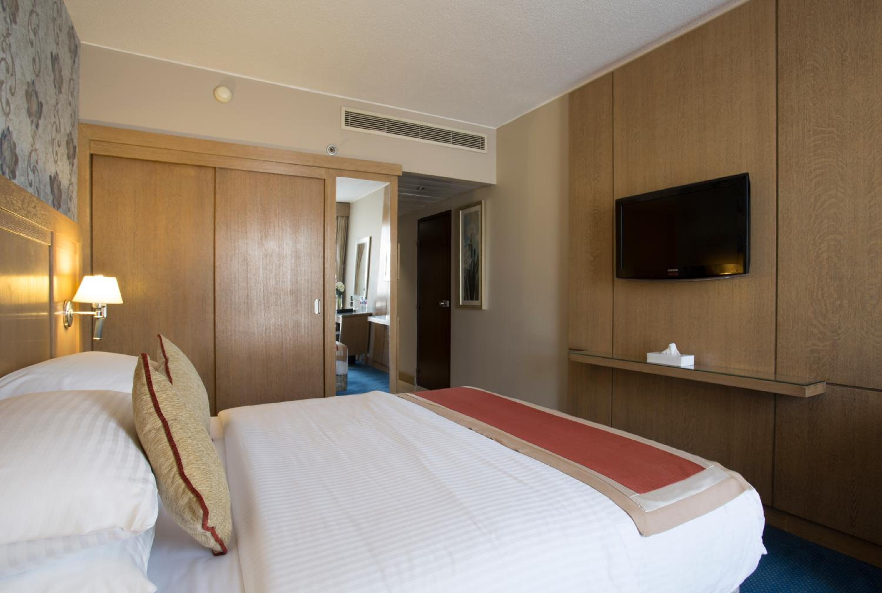 Standard Double or Twin Room with Garden View