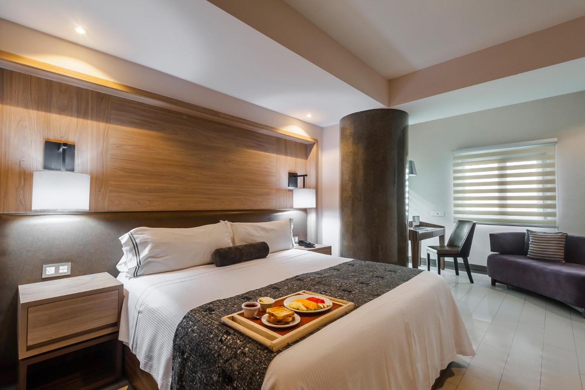 Standard King Room