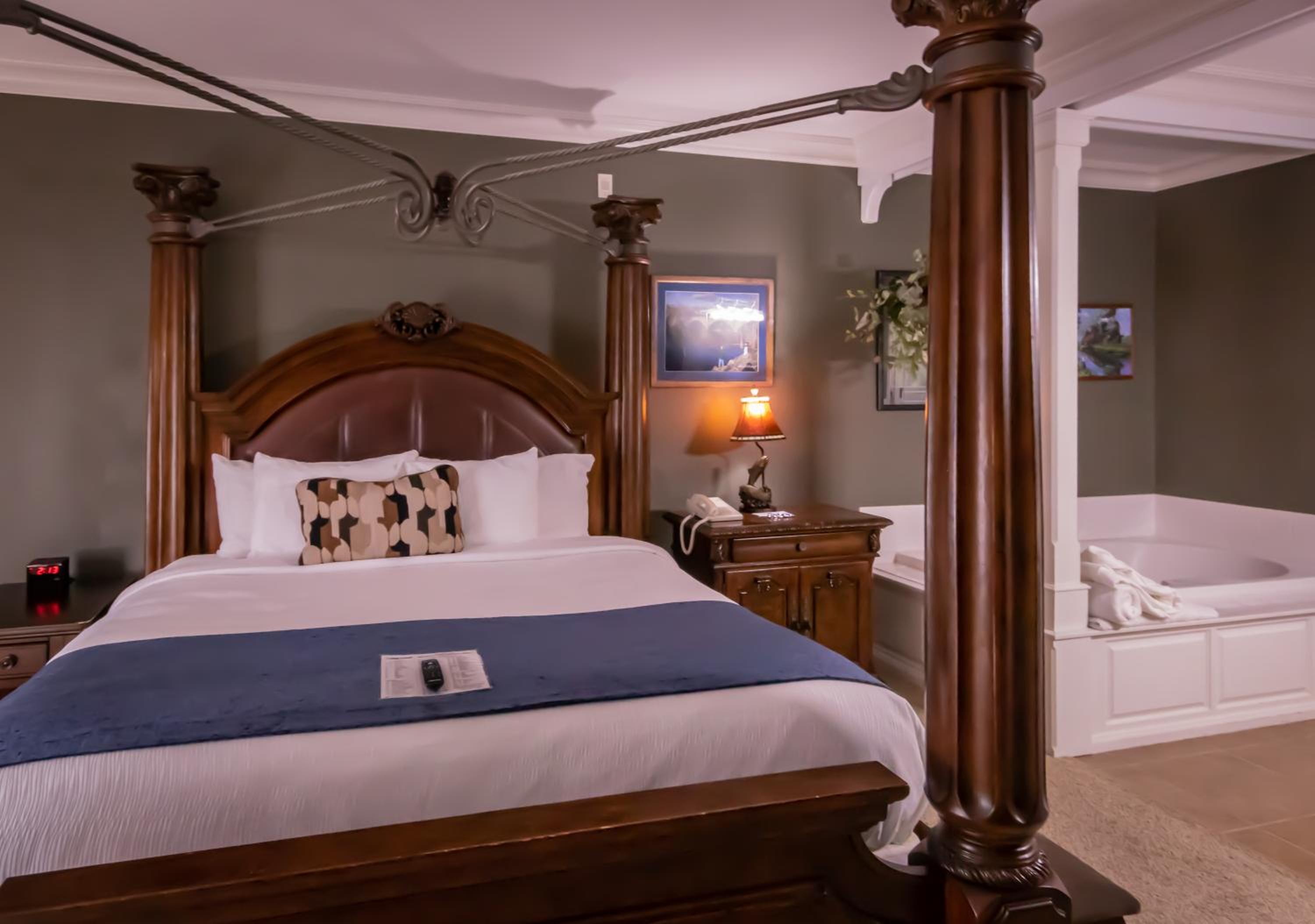 Luxury Suite photo 3