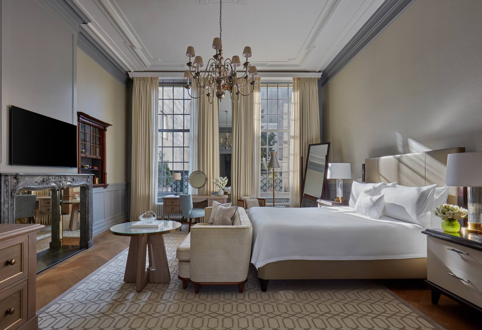Van Loon Suite