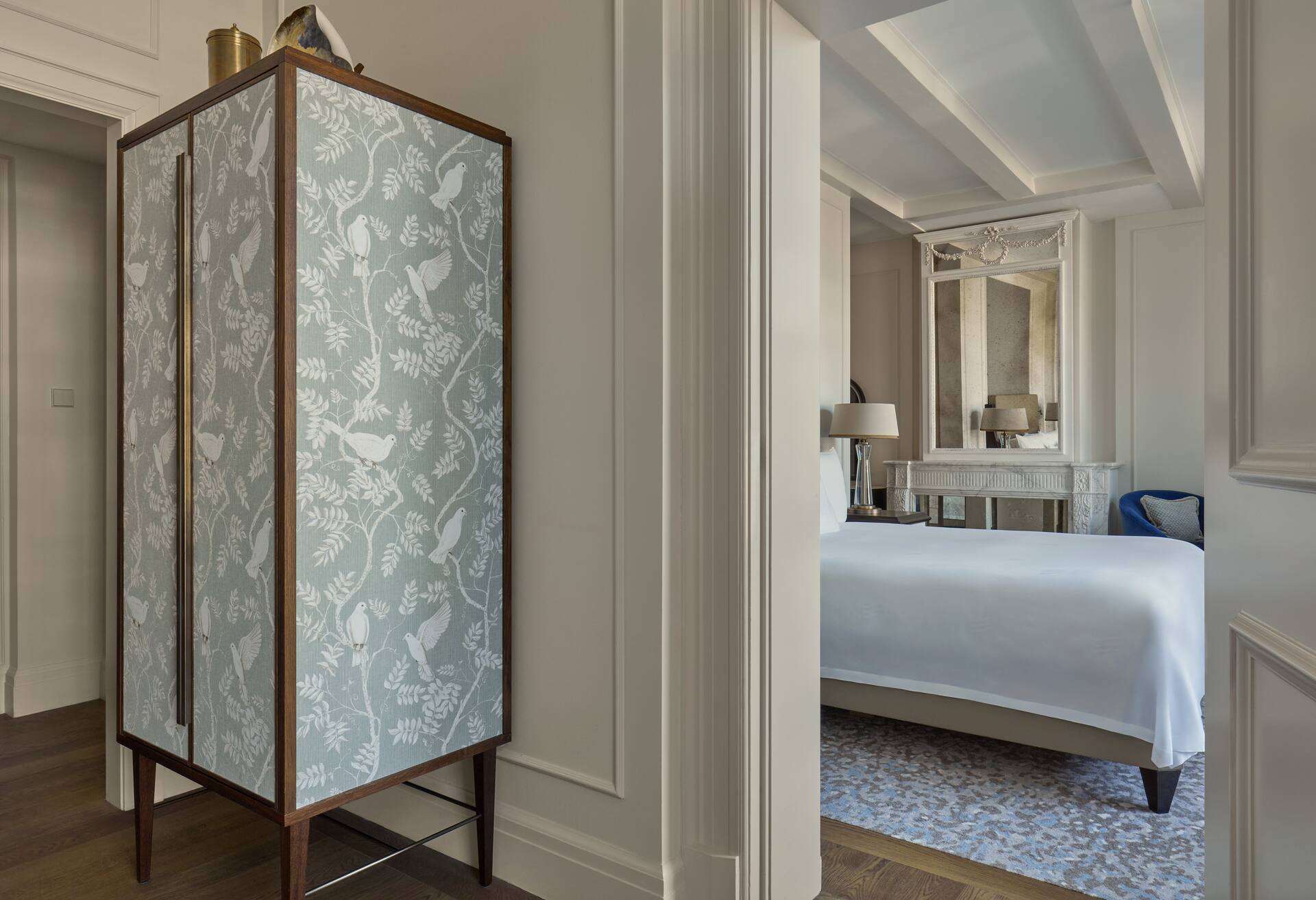 King One Bedroom Suite