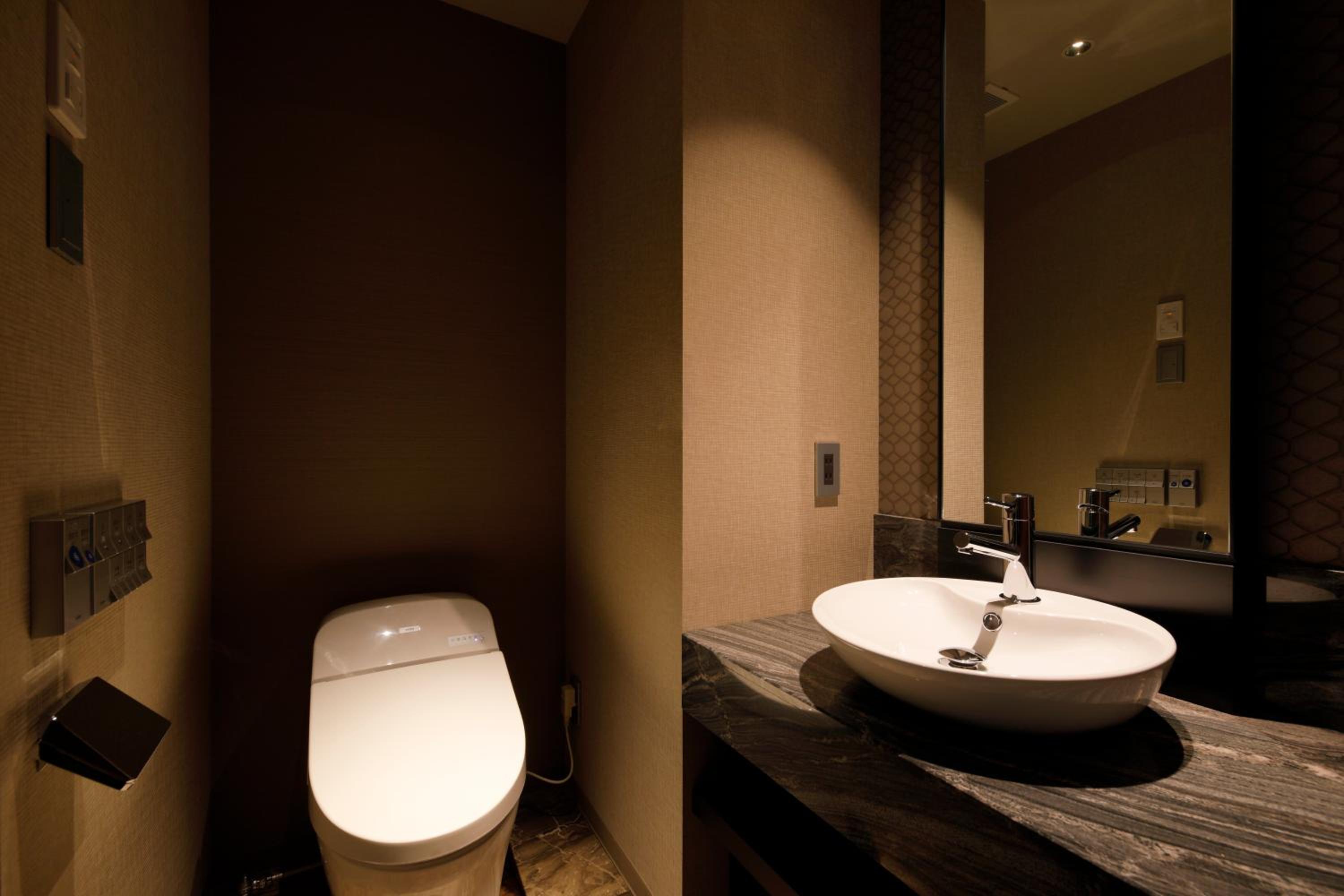 Standard Twin Room - Photo 4
