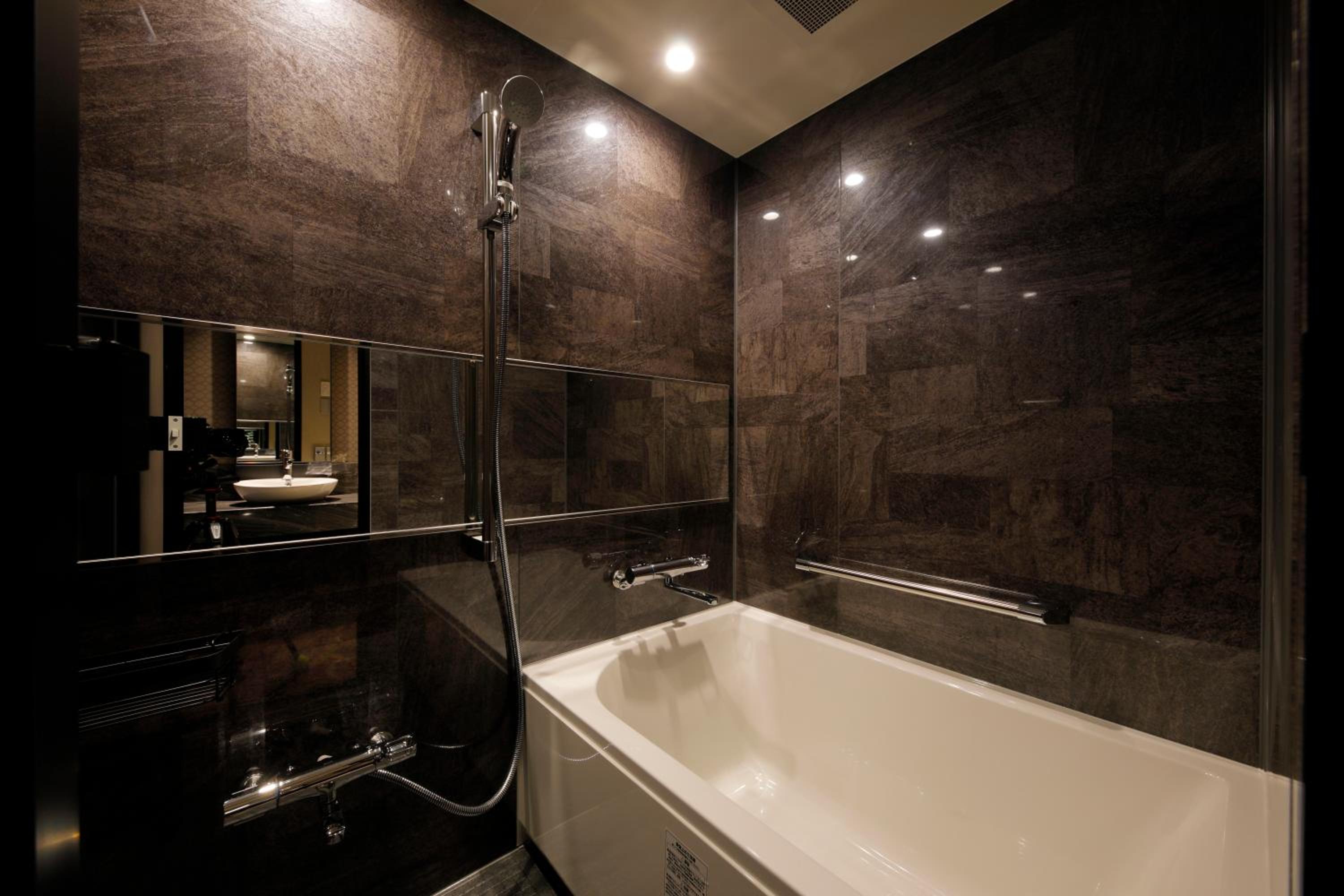 Standard Twin Room - Photo 3