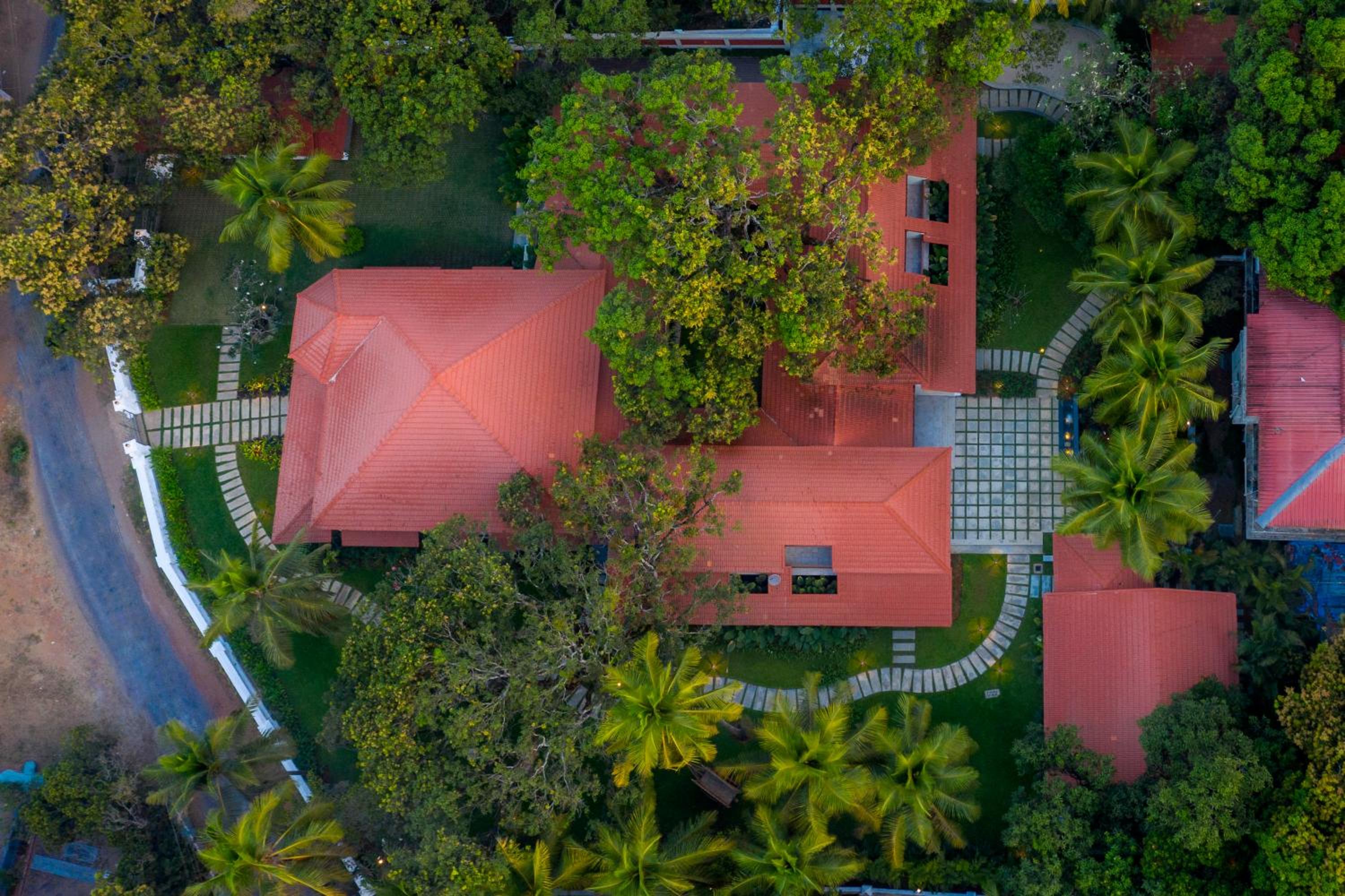 Villa photo 3