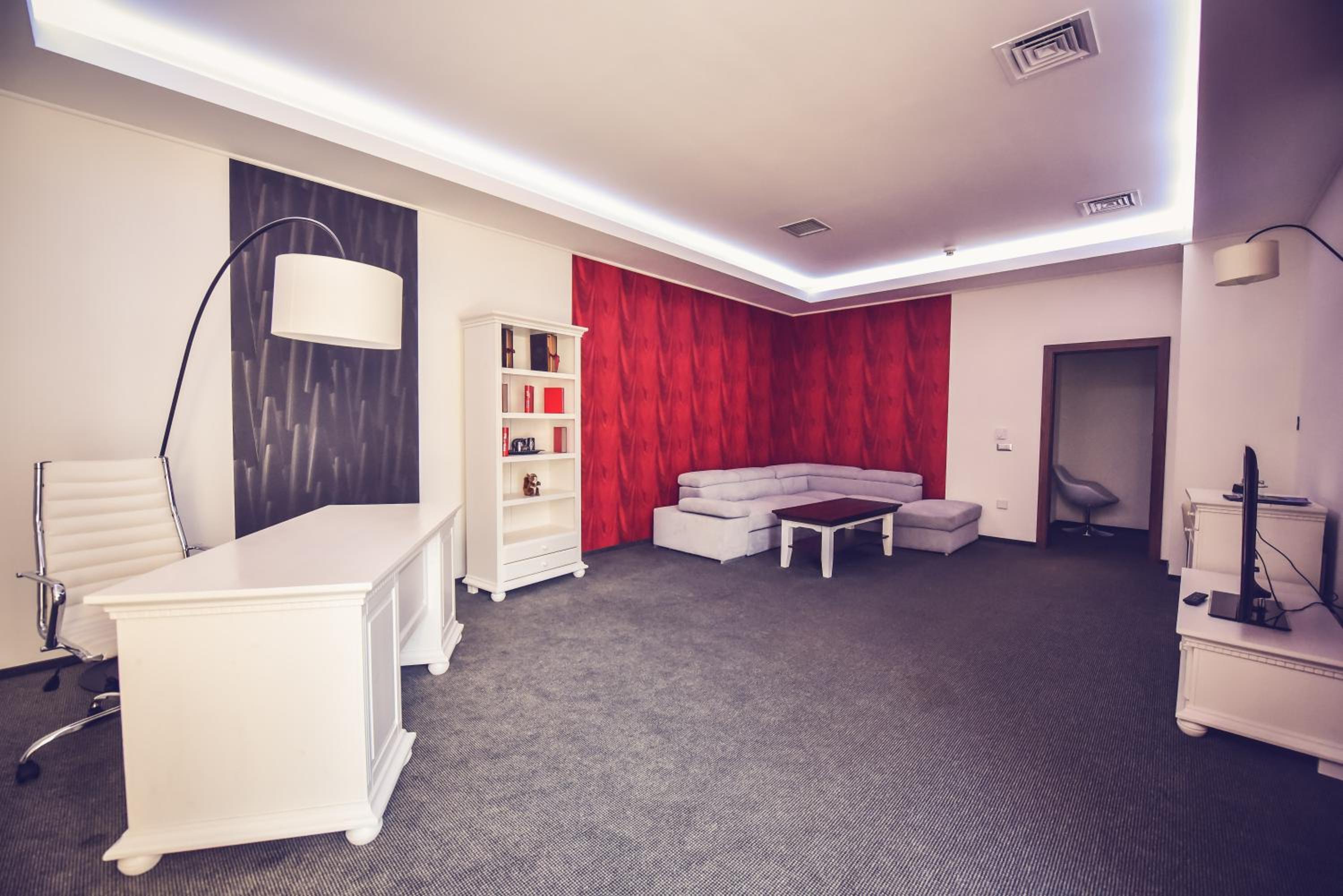 One-Bedroom Apartment 4 stars photo 2