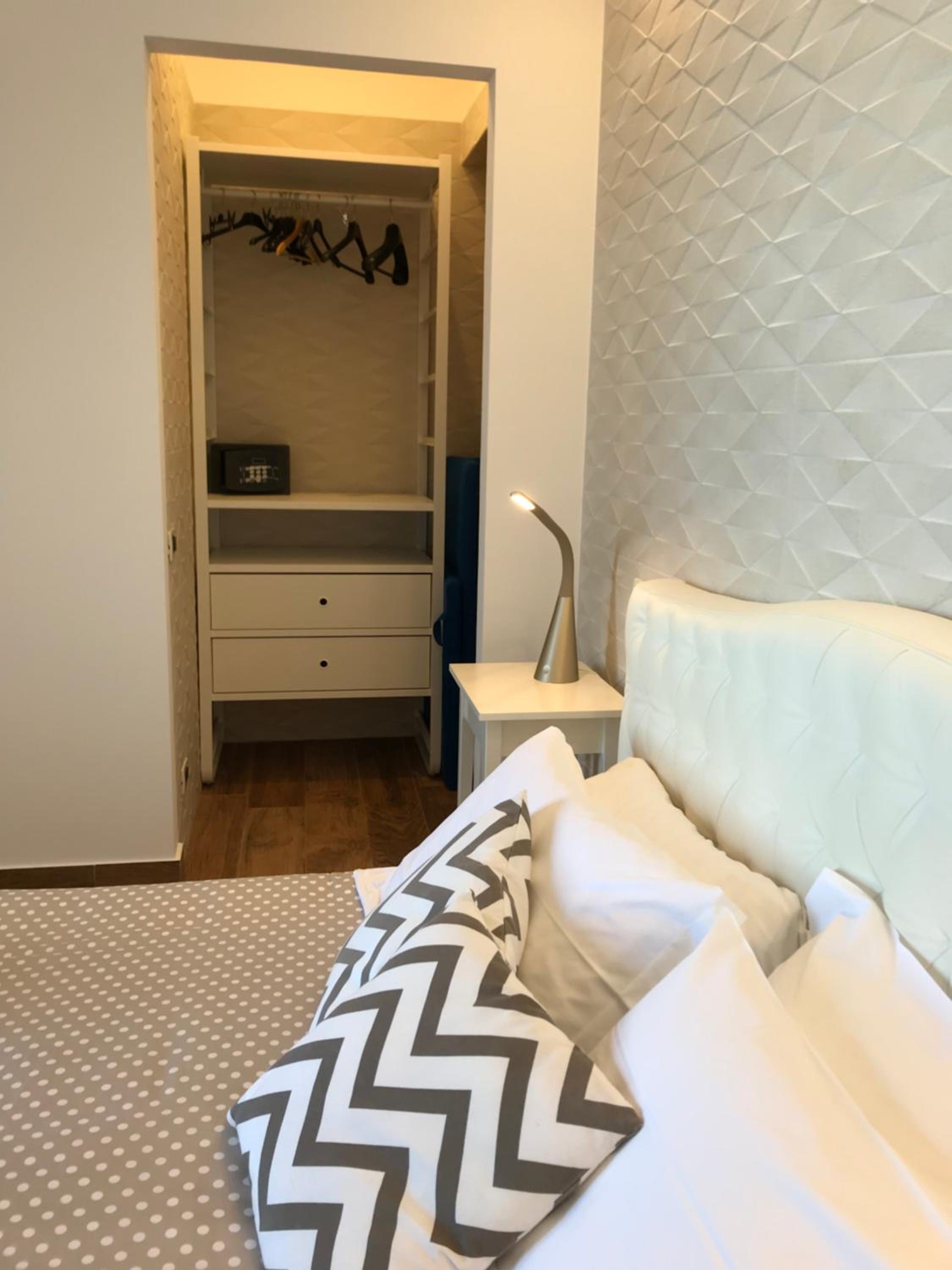 Superior Double Room with Terrace and Pool View photo 3