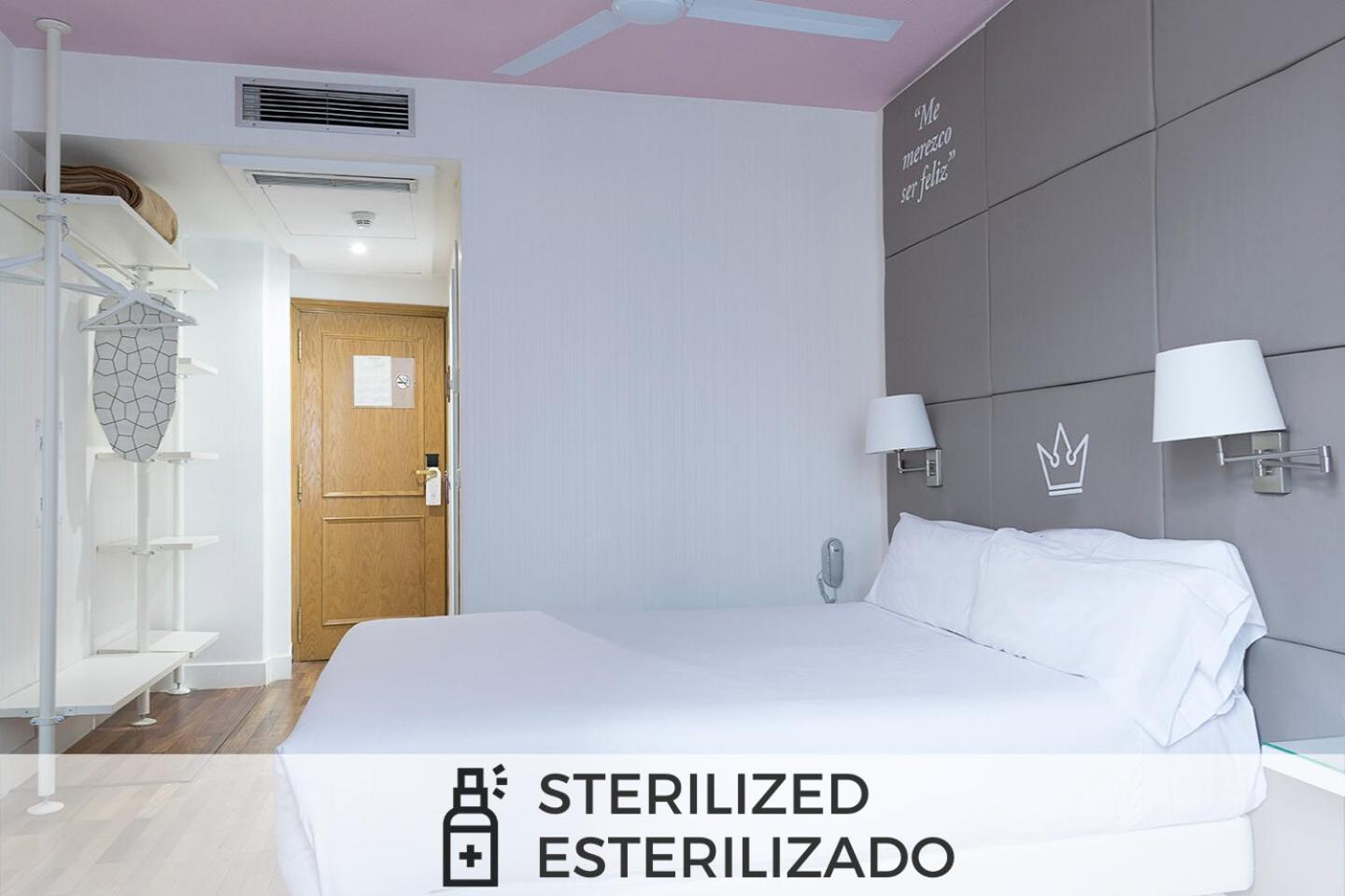 Double or Twin Room - Photo 12