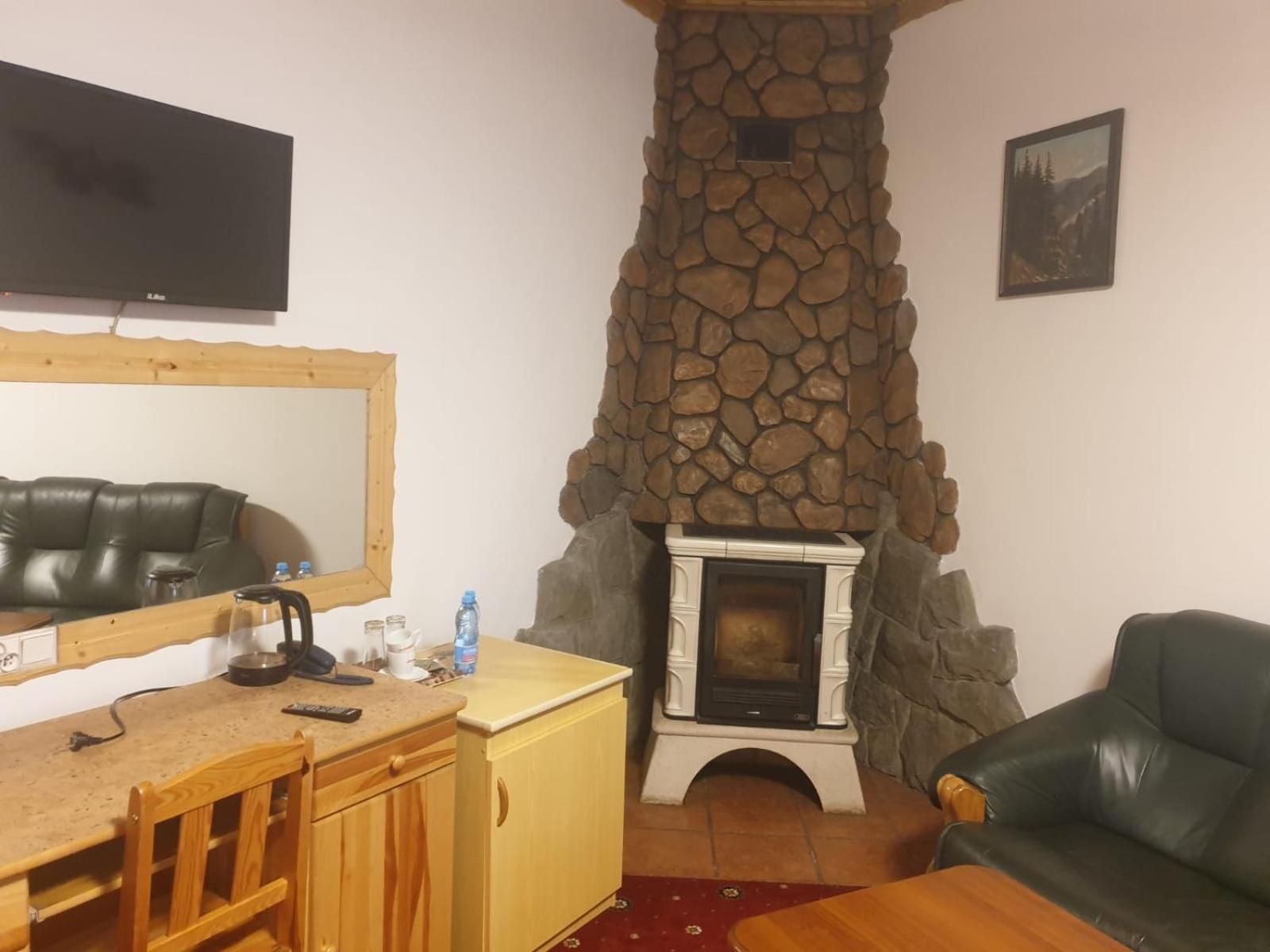 Superior King Room - Photo 4