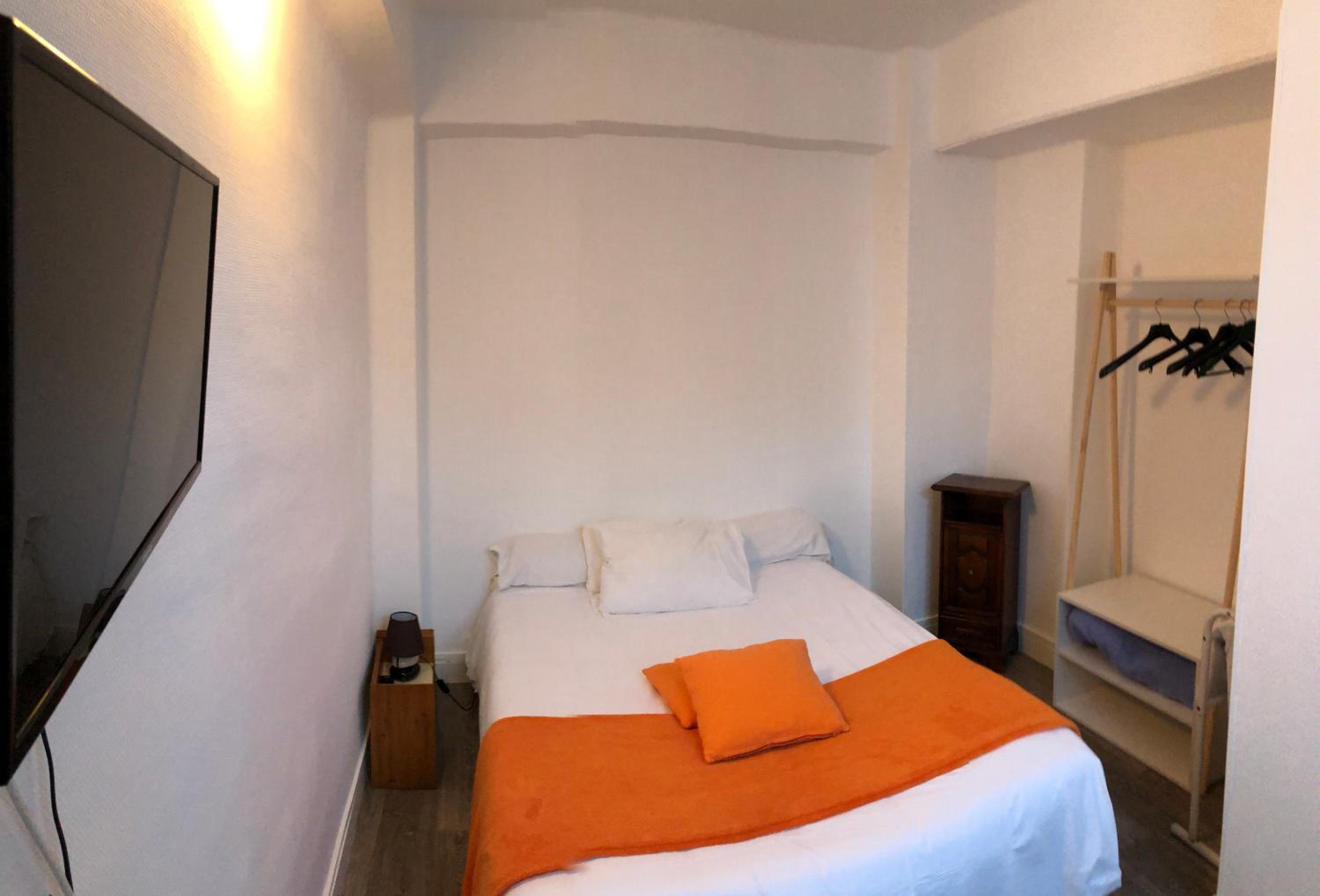 Double Room with Shared Toilet photo 2