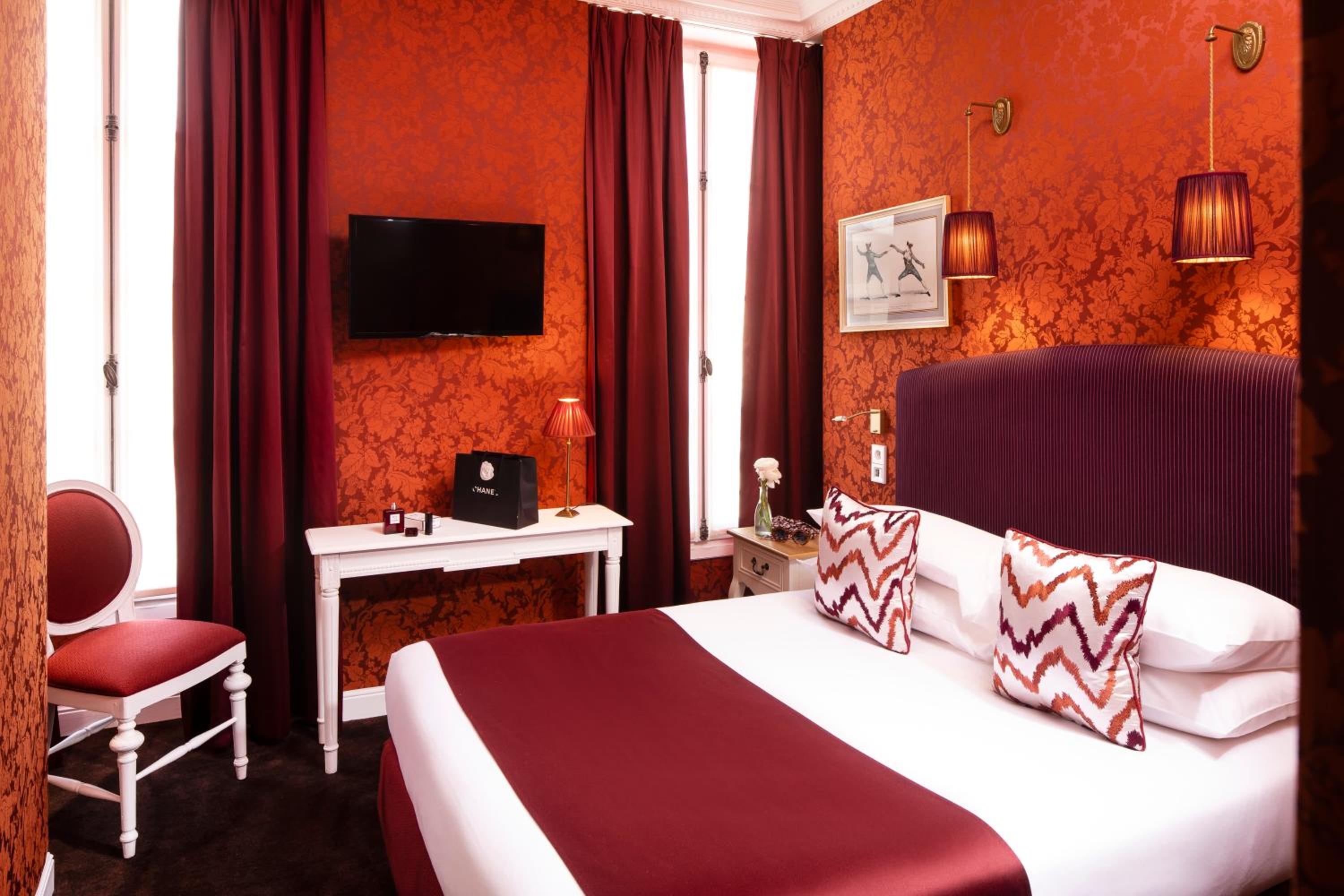 Standard Double Room photo 3