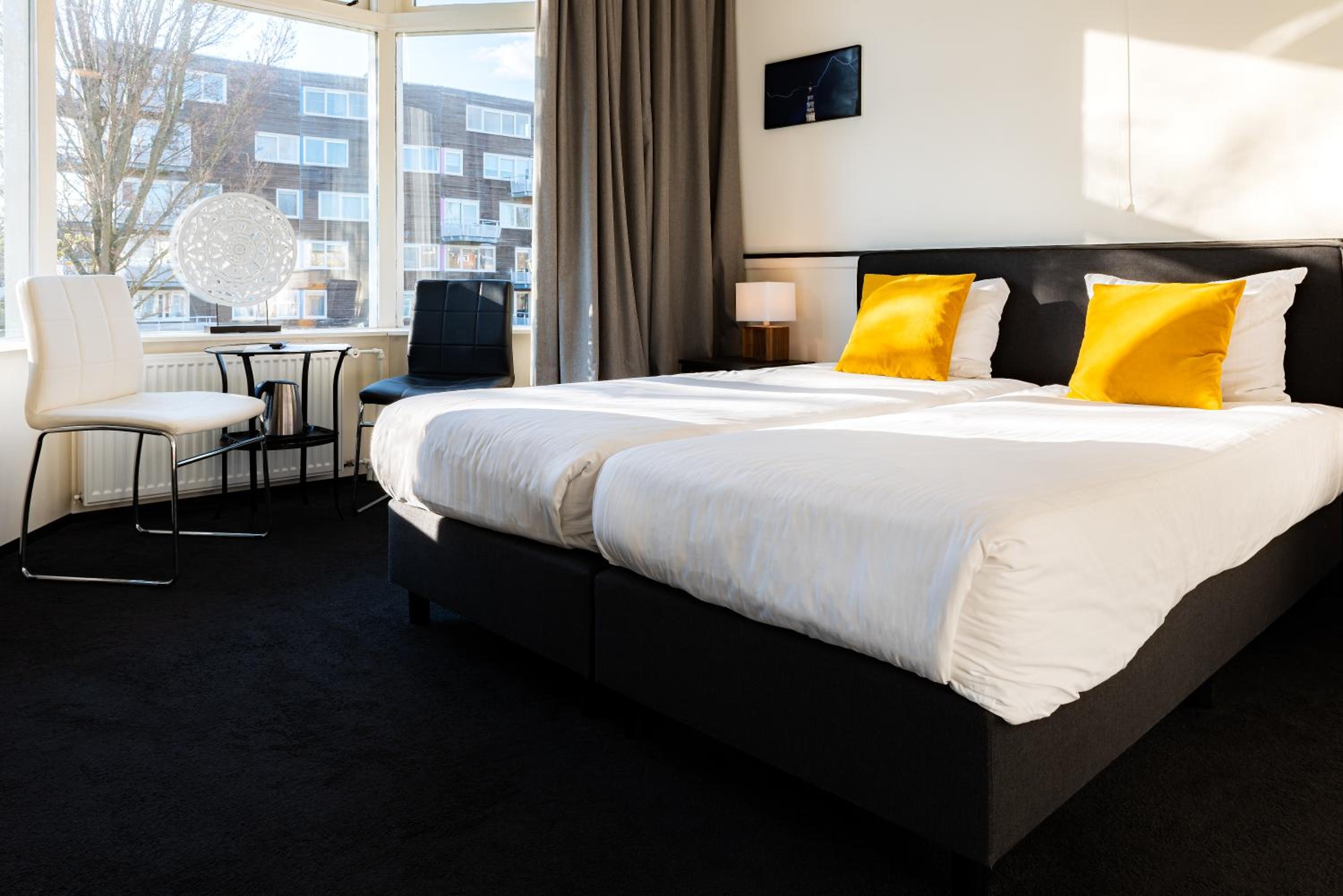 Quadruple Room - Photo 1