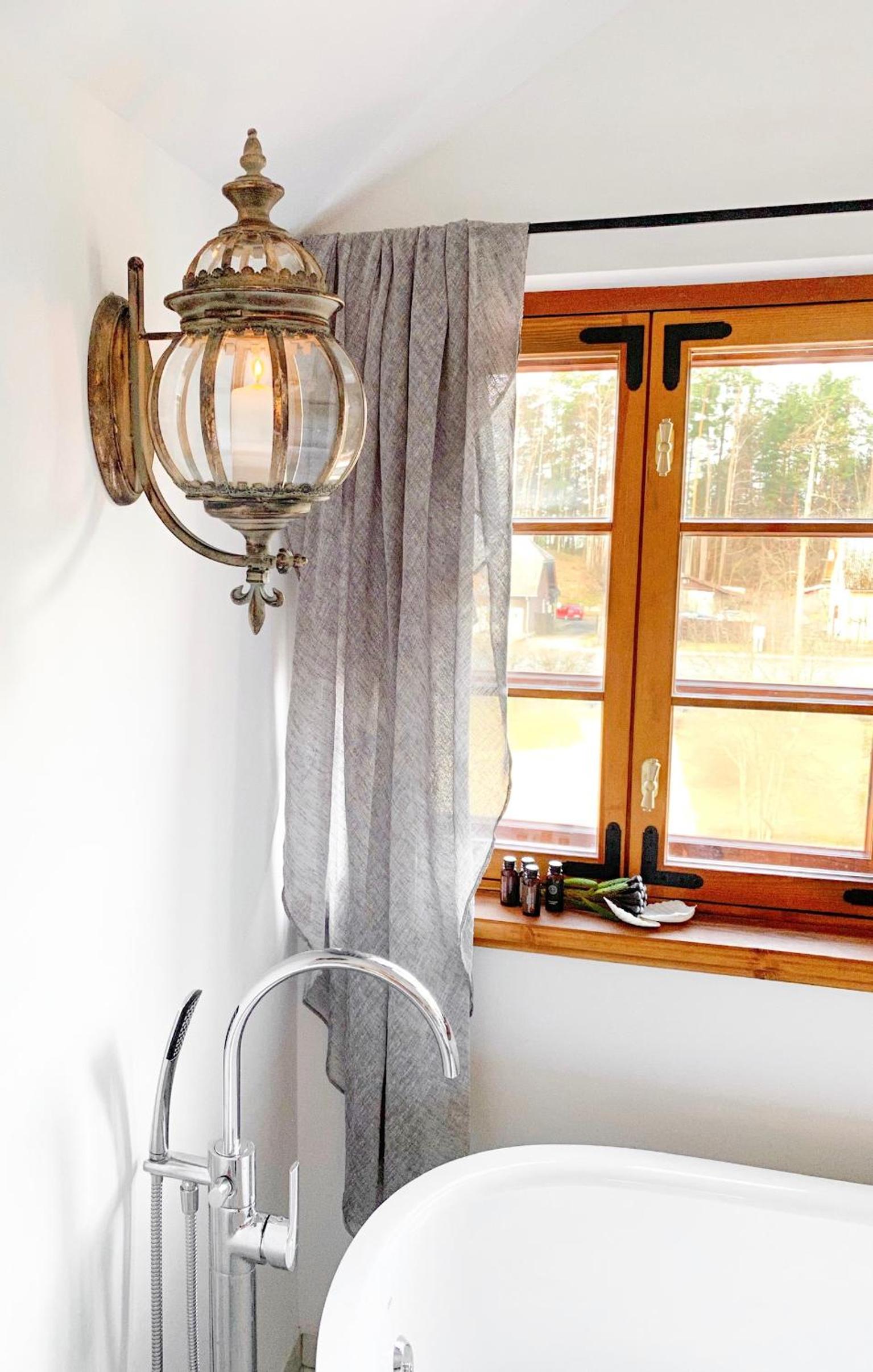 Studio with Balcony - Photo 7