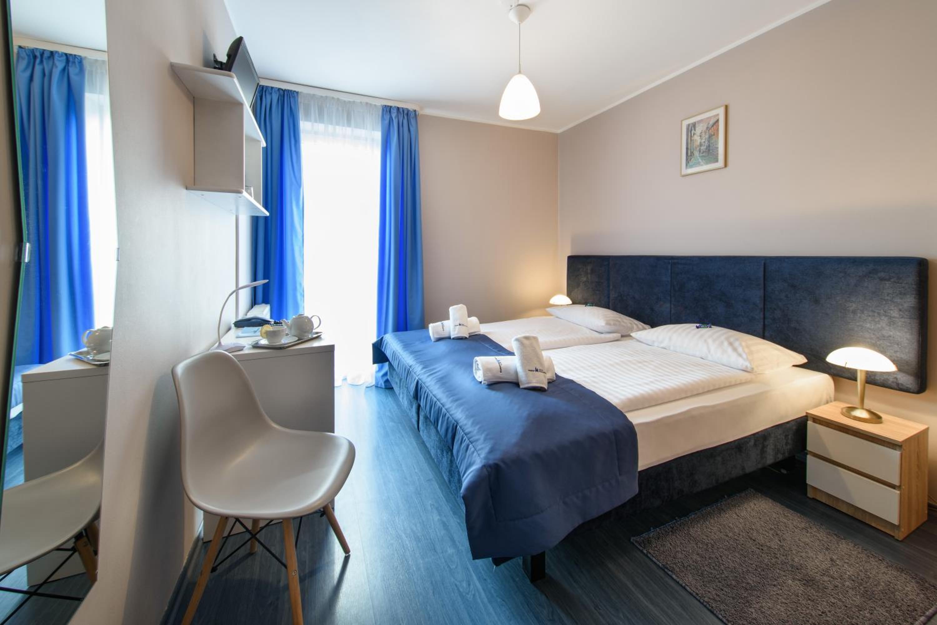 Double or Twin Room - Photo 19