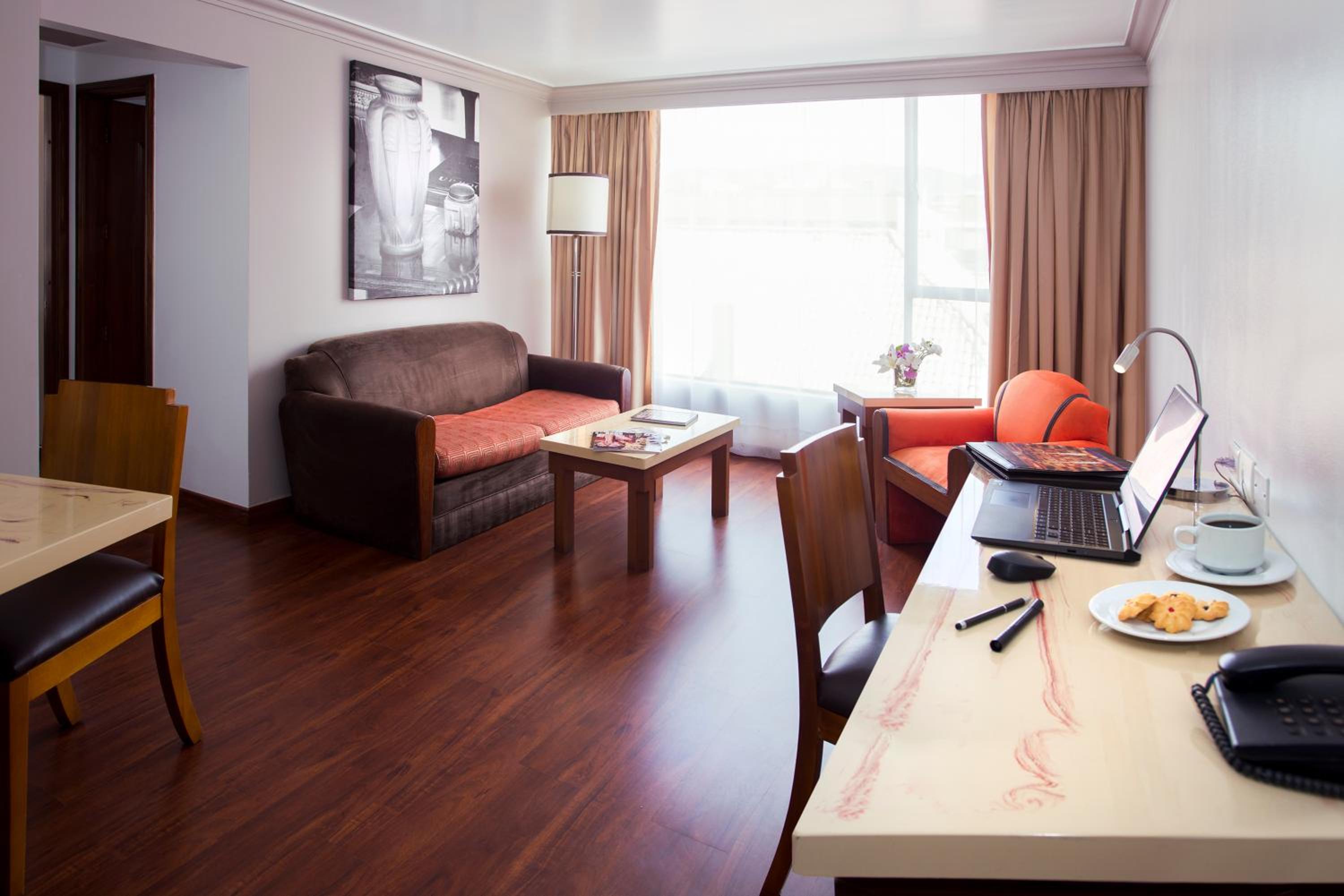 Junior Suite - Photo 8