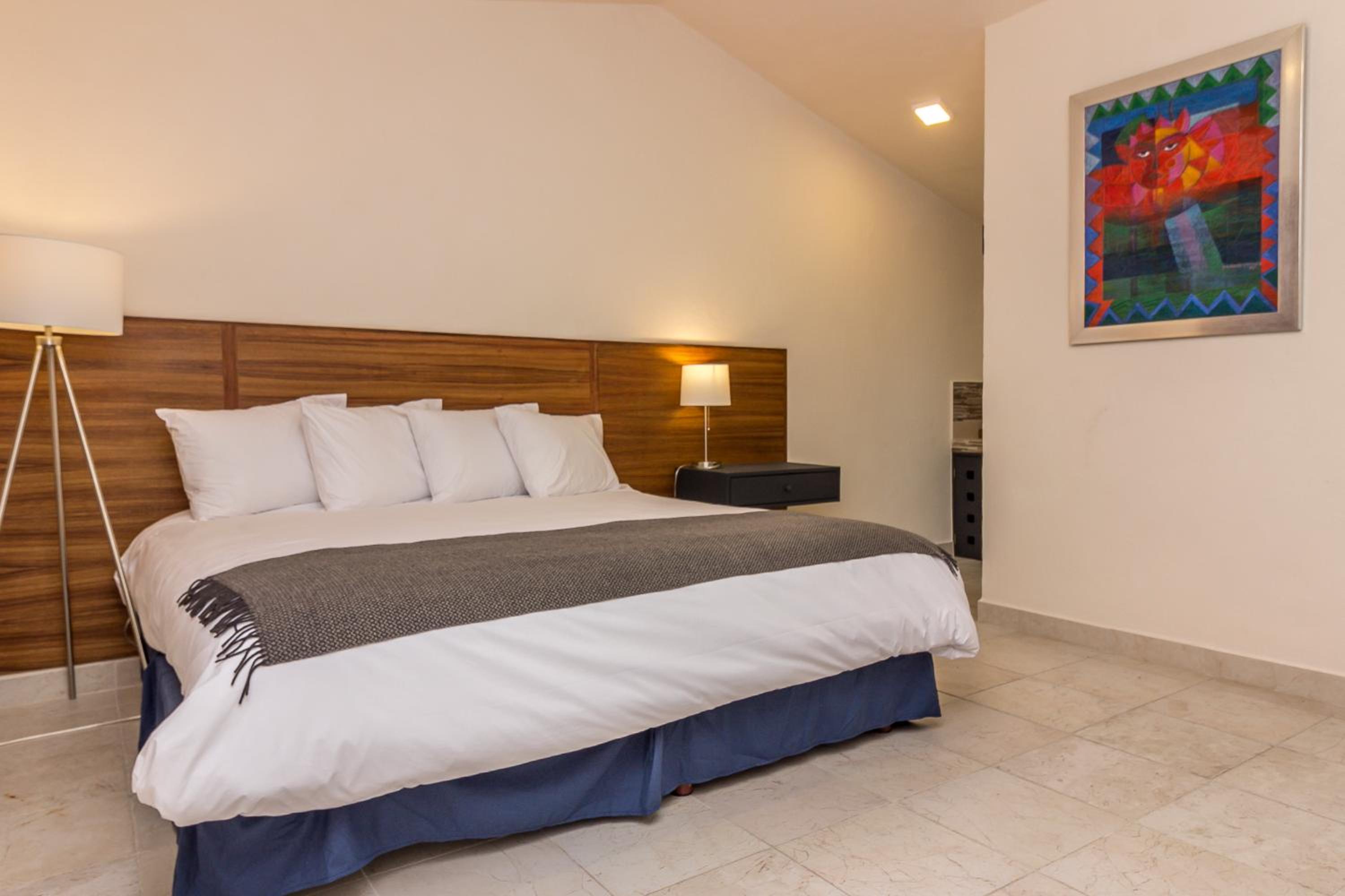 Superior Deluxe Double or Twin Room  - Photo 8