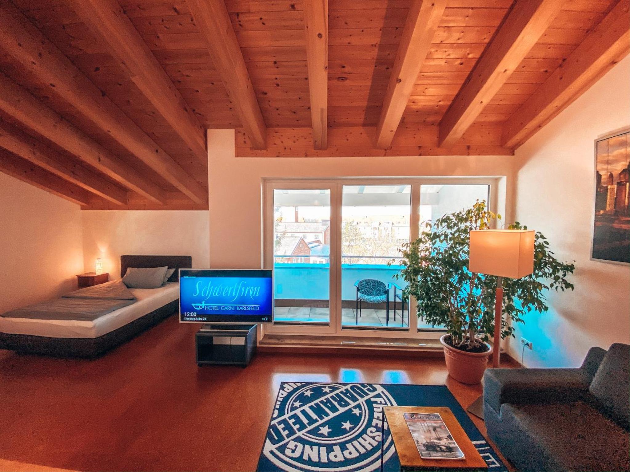 Junior Suite (1 Adult)