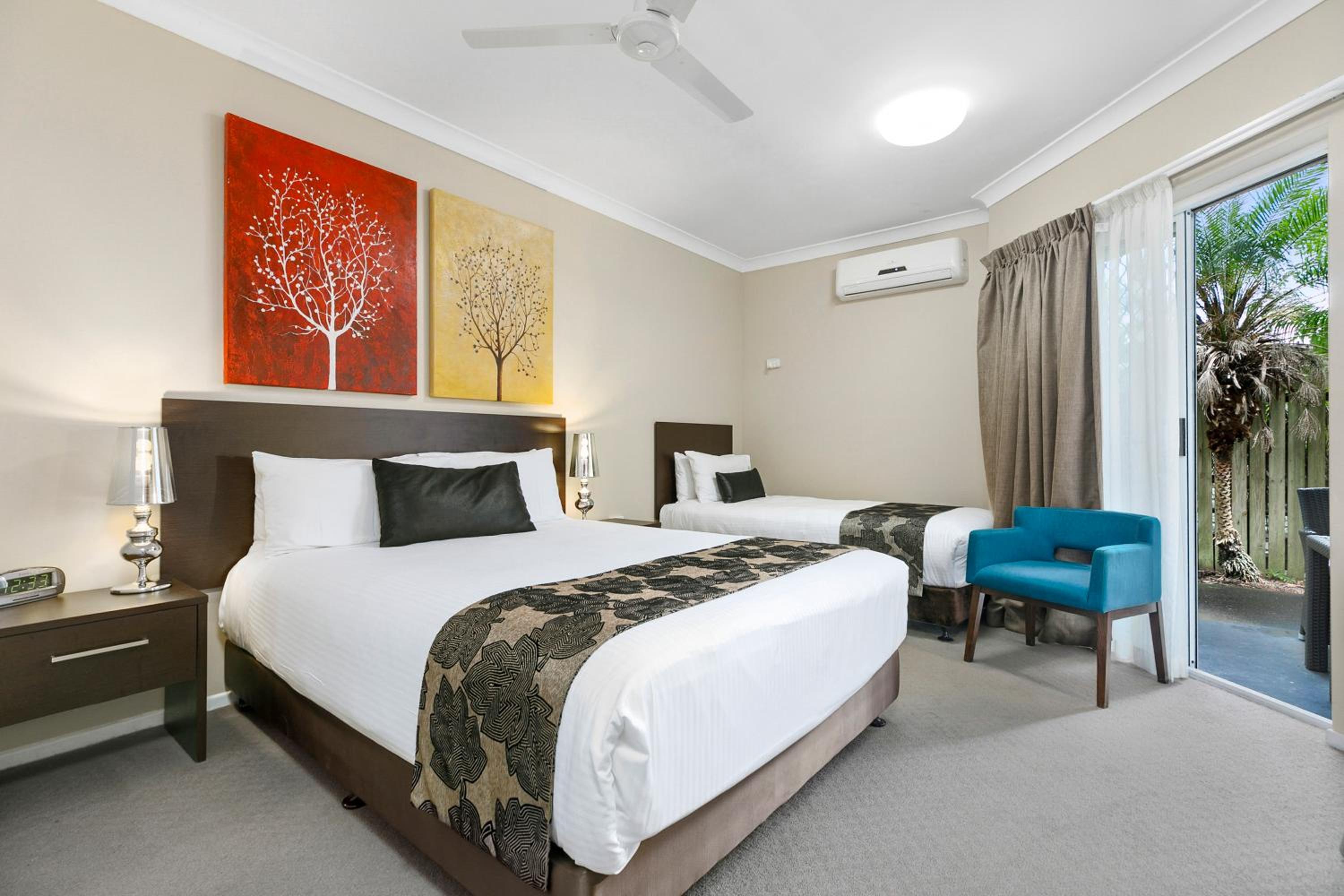 Superior Triple Room