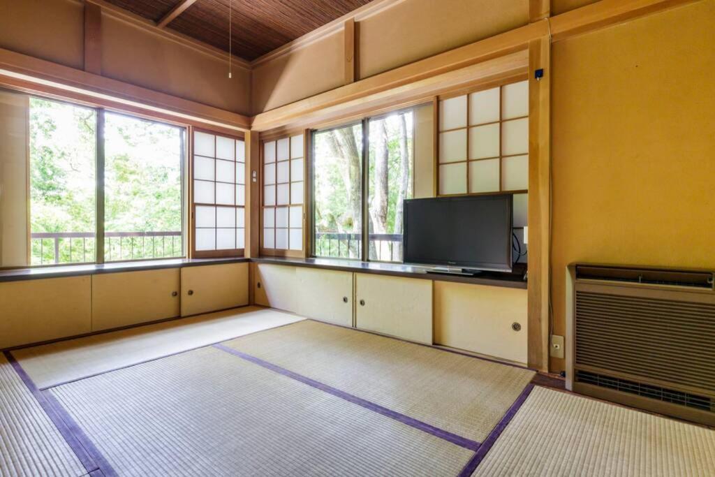 Four-Bedroom House photo 2
