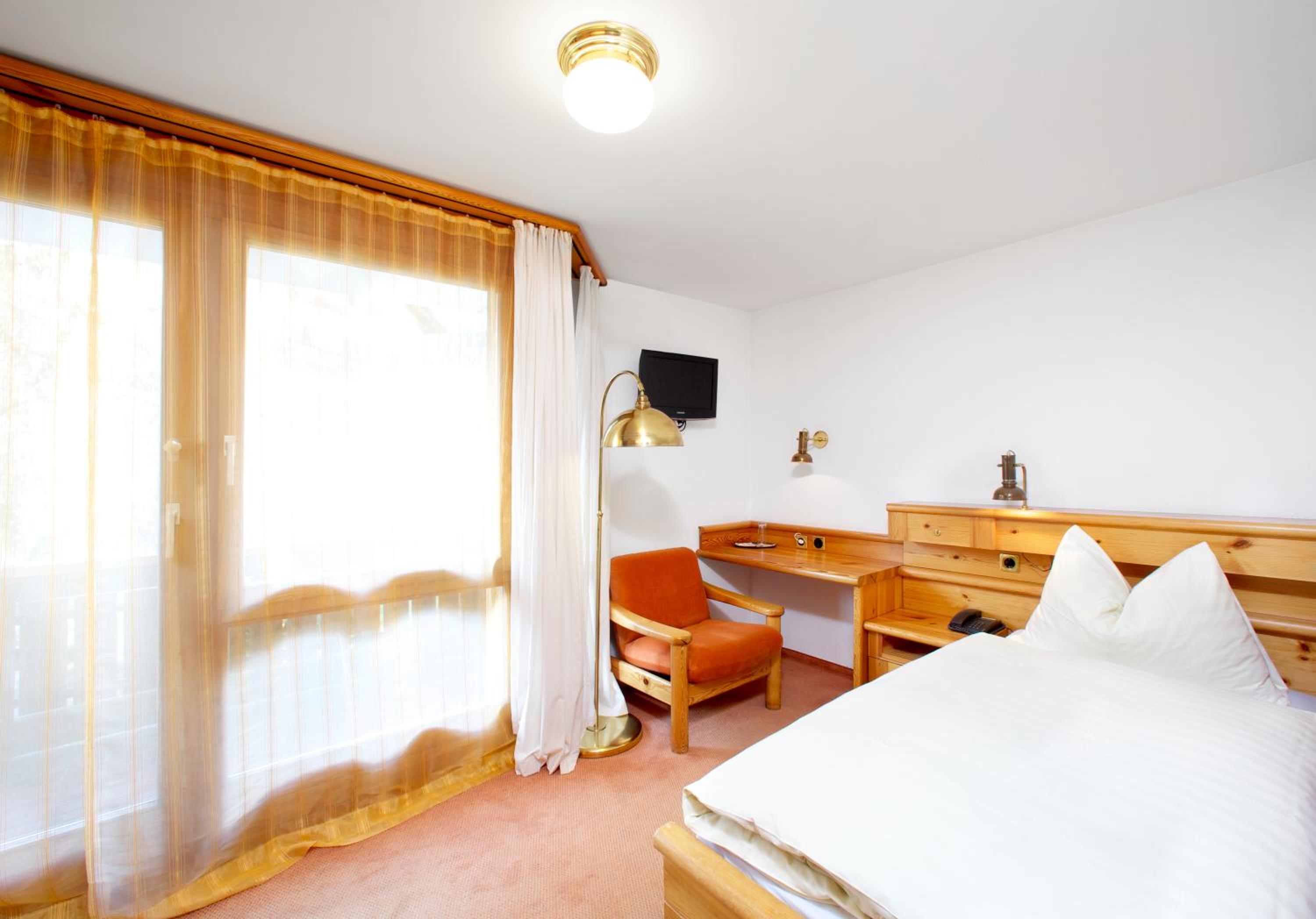 Single Room with Balcony photo 3