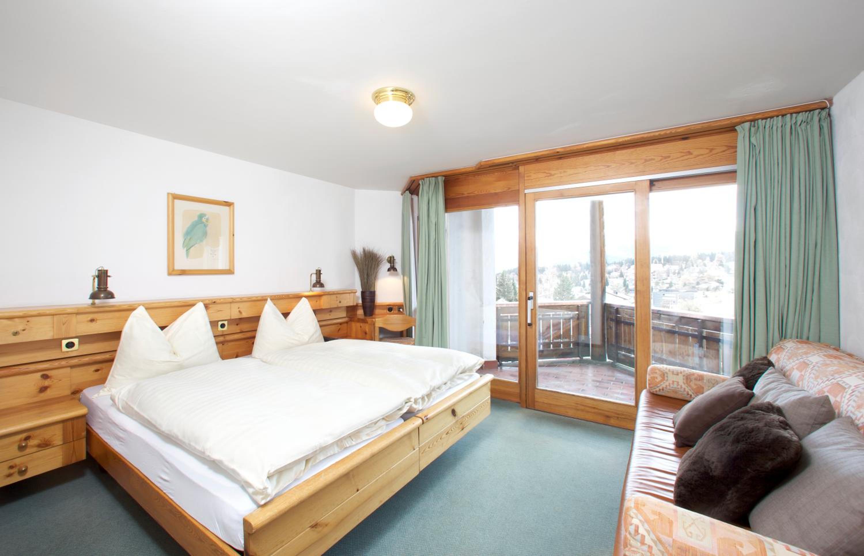 Double Room with Balcony - Photo 4