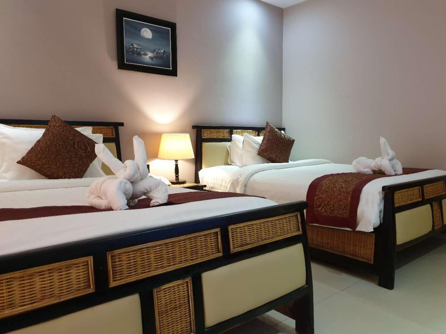 Deluxe Twin Room - Photo 4
