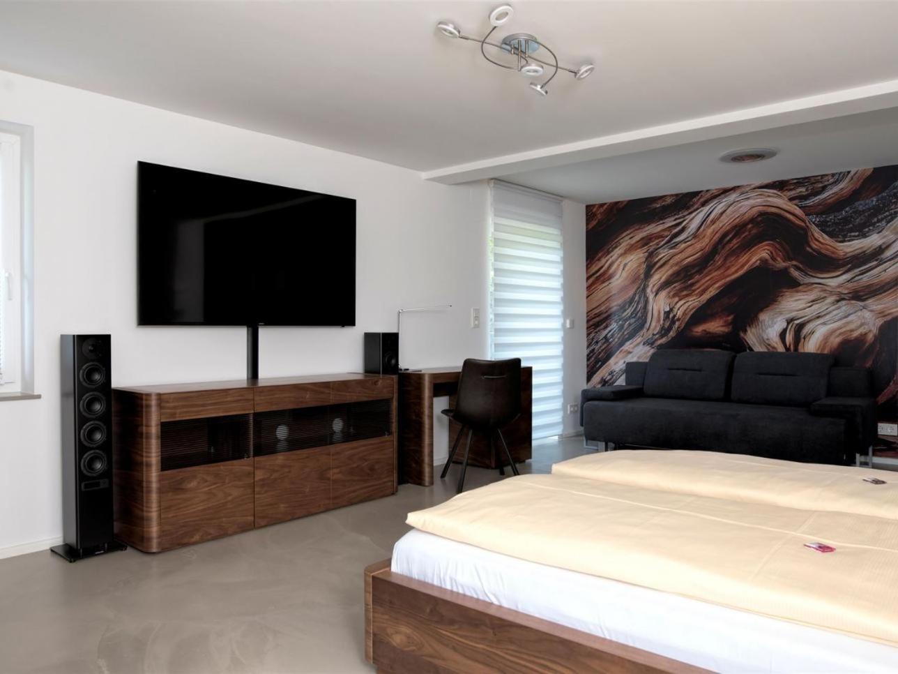 Apartment with Mountain View - Photo 49