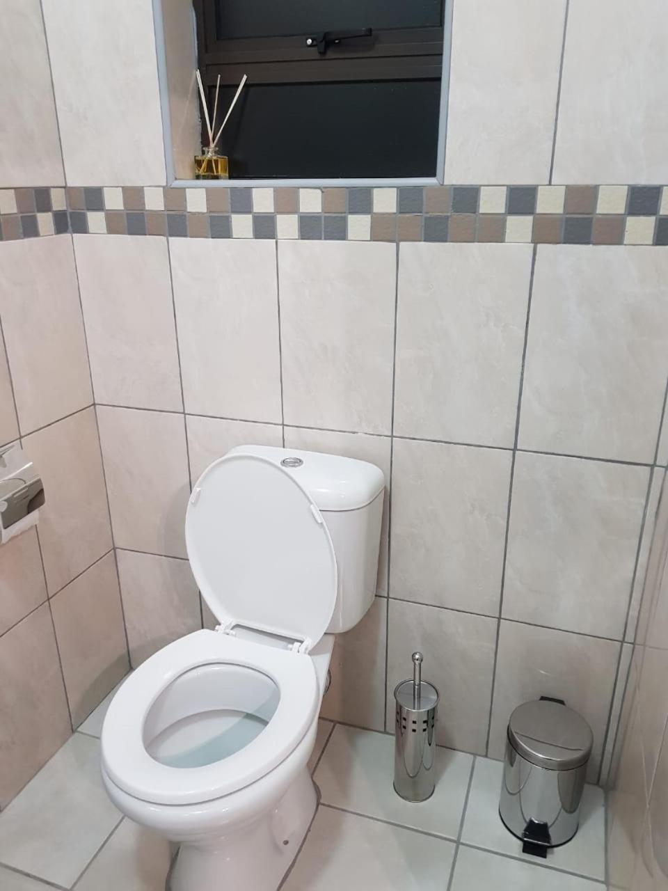 Deluxe Double Room with Shower photo 2